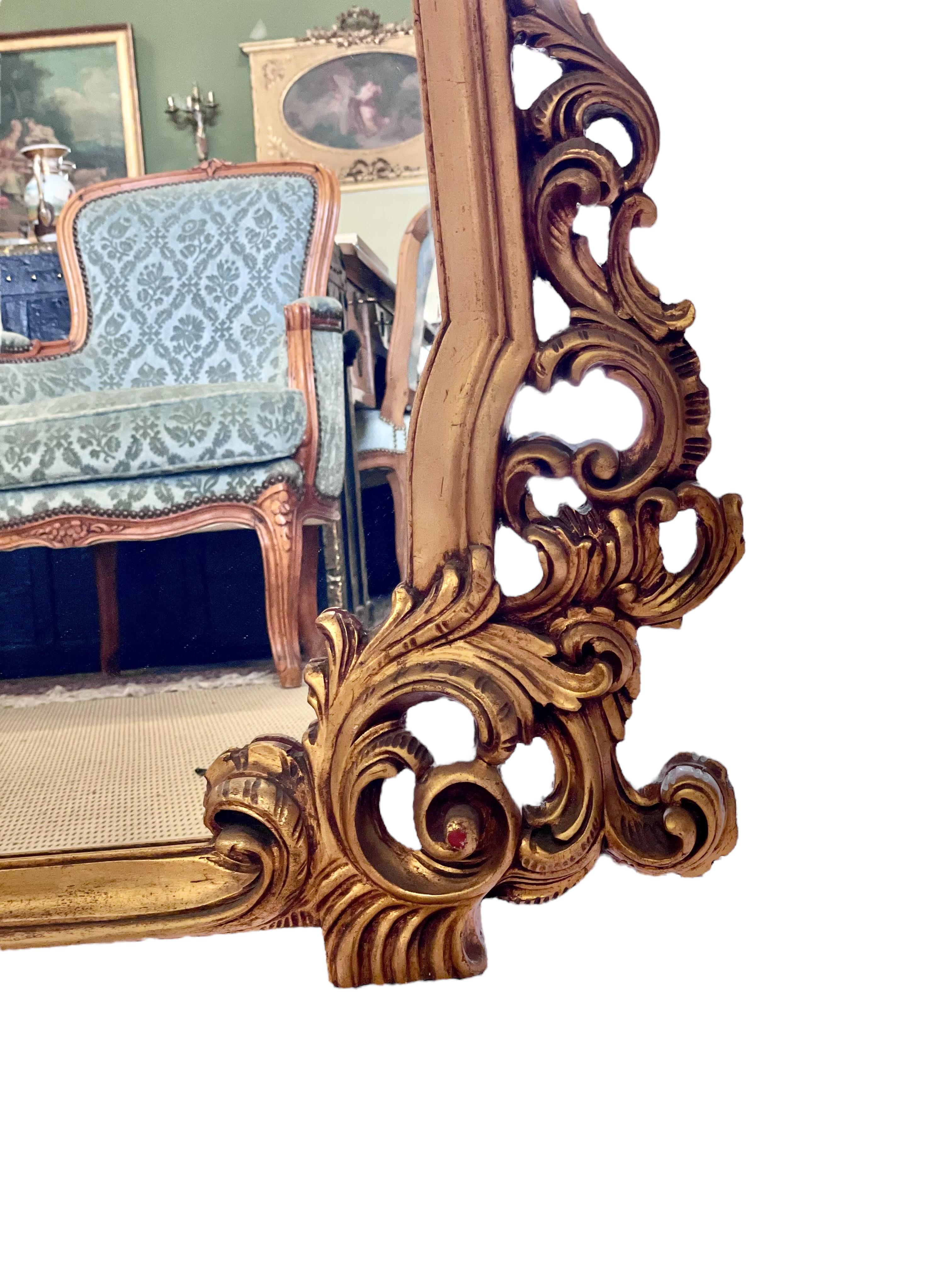 Spectaculaire miroir mural de style rococo des années 1960 en vente 2