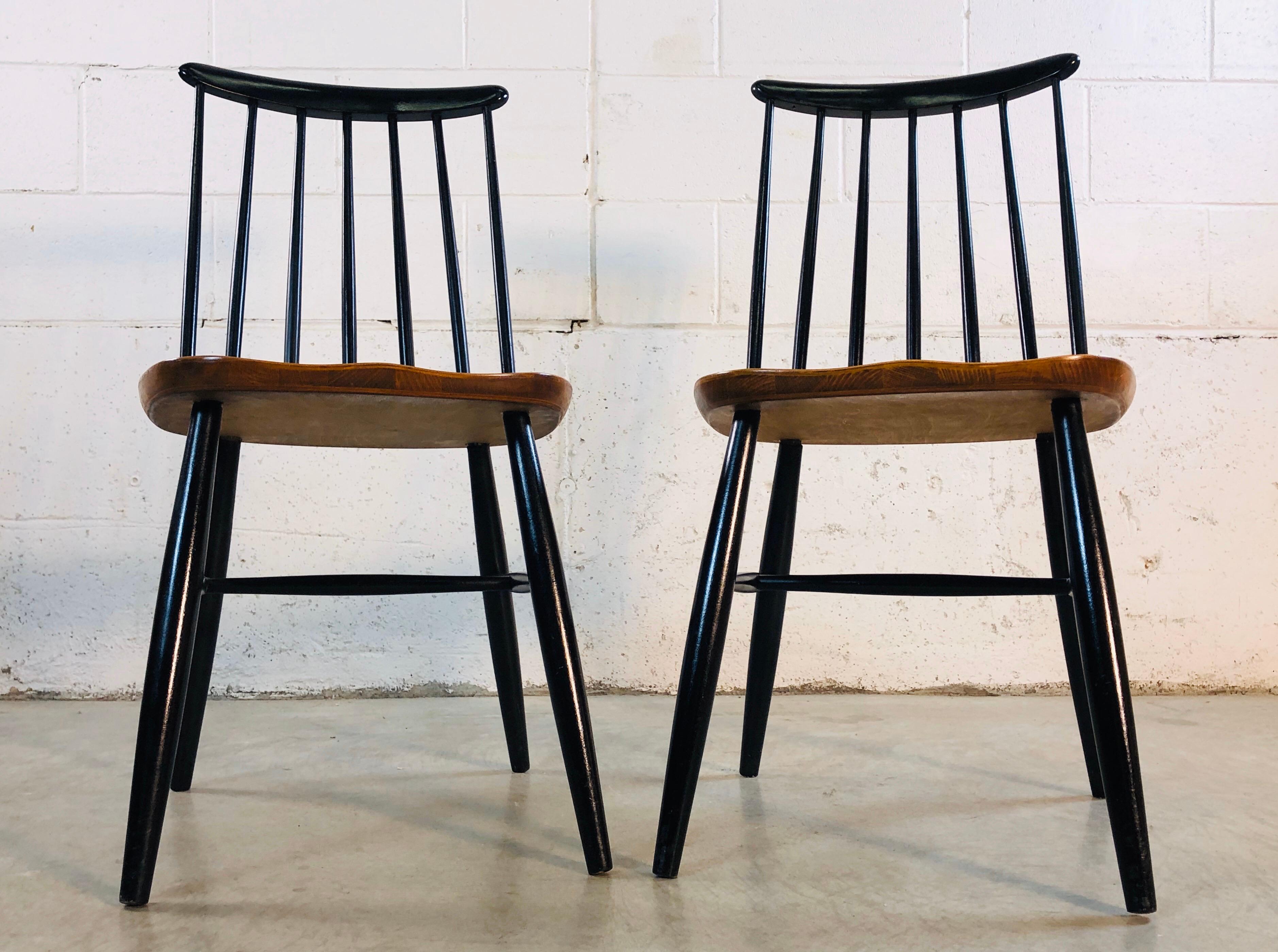 vintage spindle back chairs