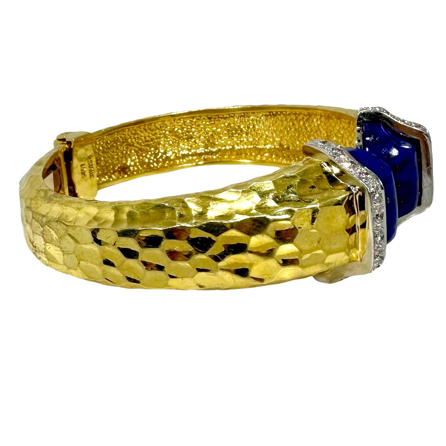 Women's 1960s Split Front, Hammered Gold, Diamond & Lapis-Lazuli Bracelet by R. Stone For Sale