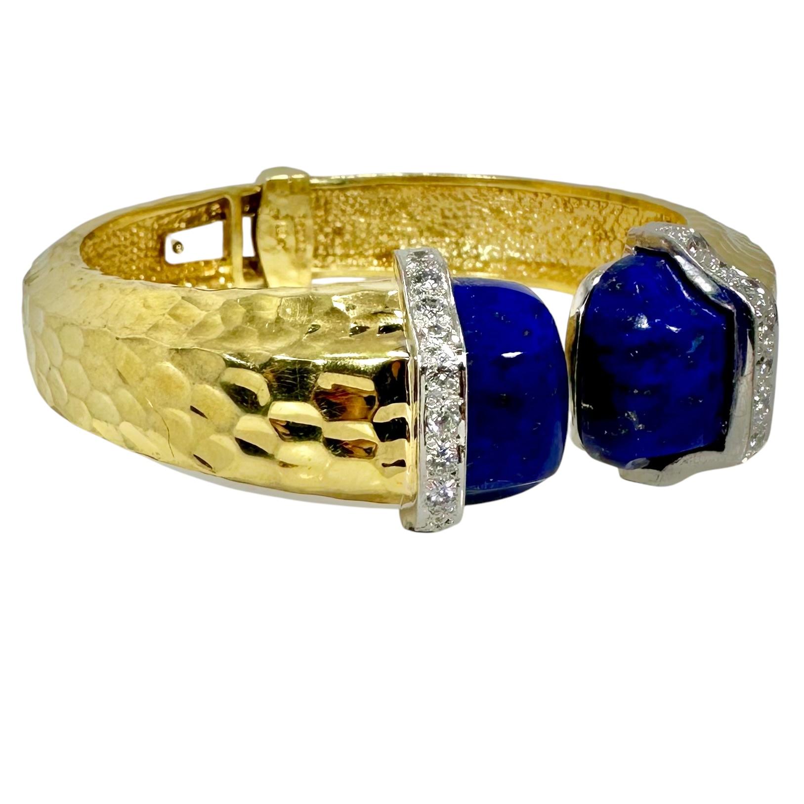 1960s Split Front, Hammered Gold, Diamond & Lapis-Lazuli Bracelet by R. Stone For Sale 1