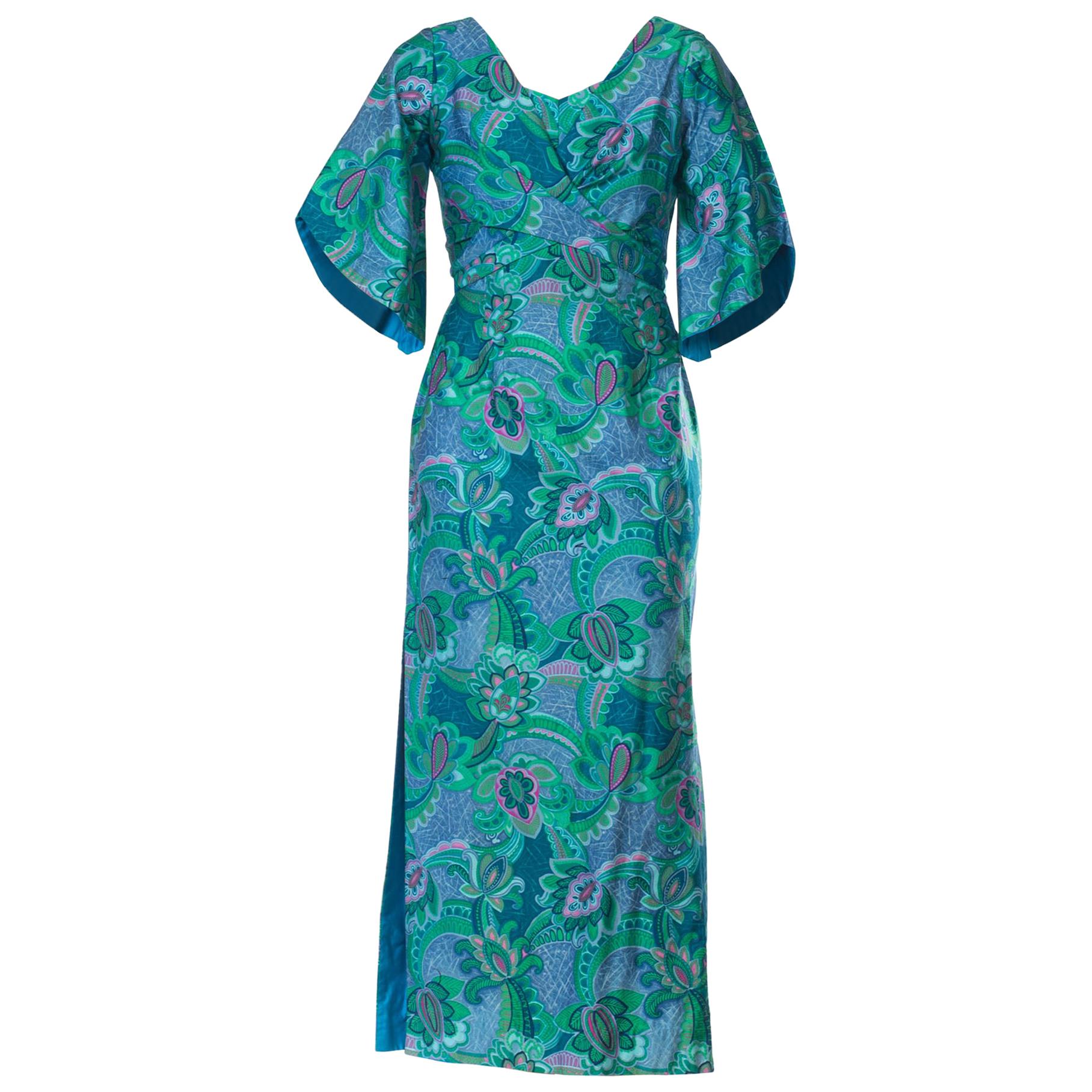 STAN HICKS Robe longue en satin de coton bleu fabriquée à Hawaï, années 1960
