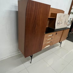 1960s Standing Wall Unit and Cabinet Style of Mobili Cantù Vittorio Dassi Italy