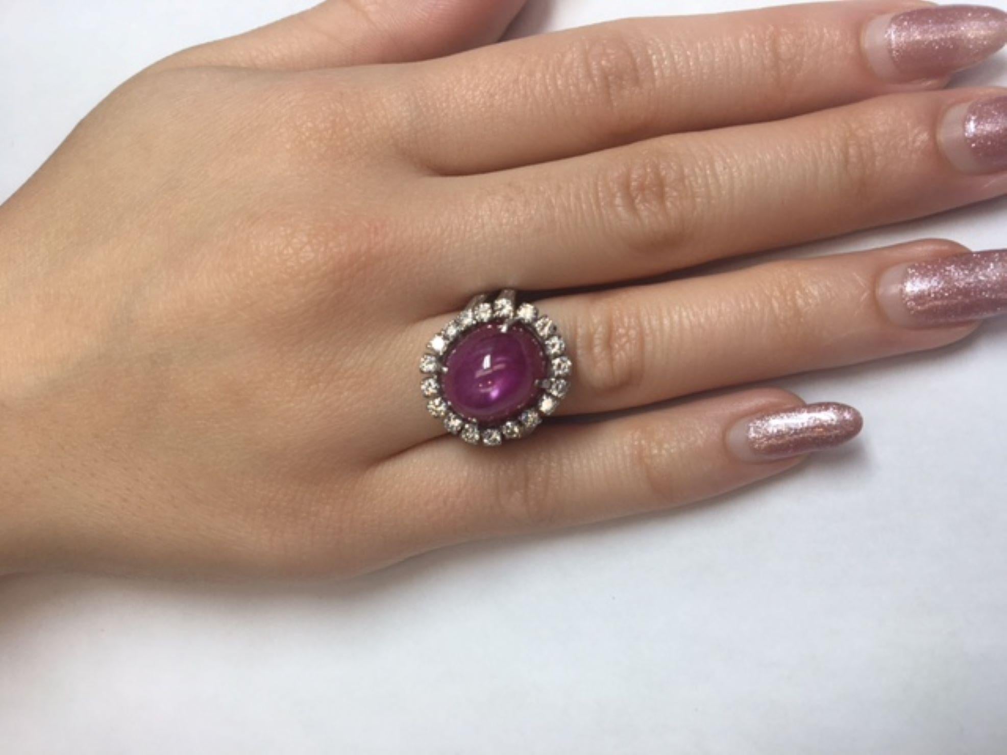 Women's or Men's 1960s Star Ruby Diamond Platinum Cocktail Ring For Sale