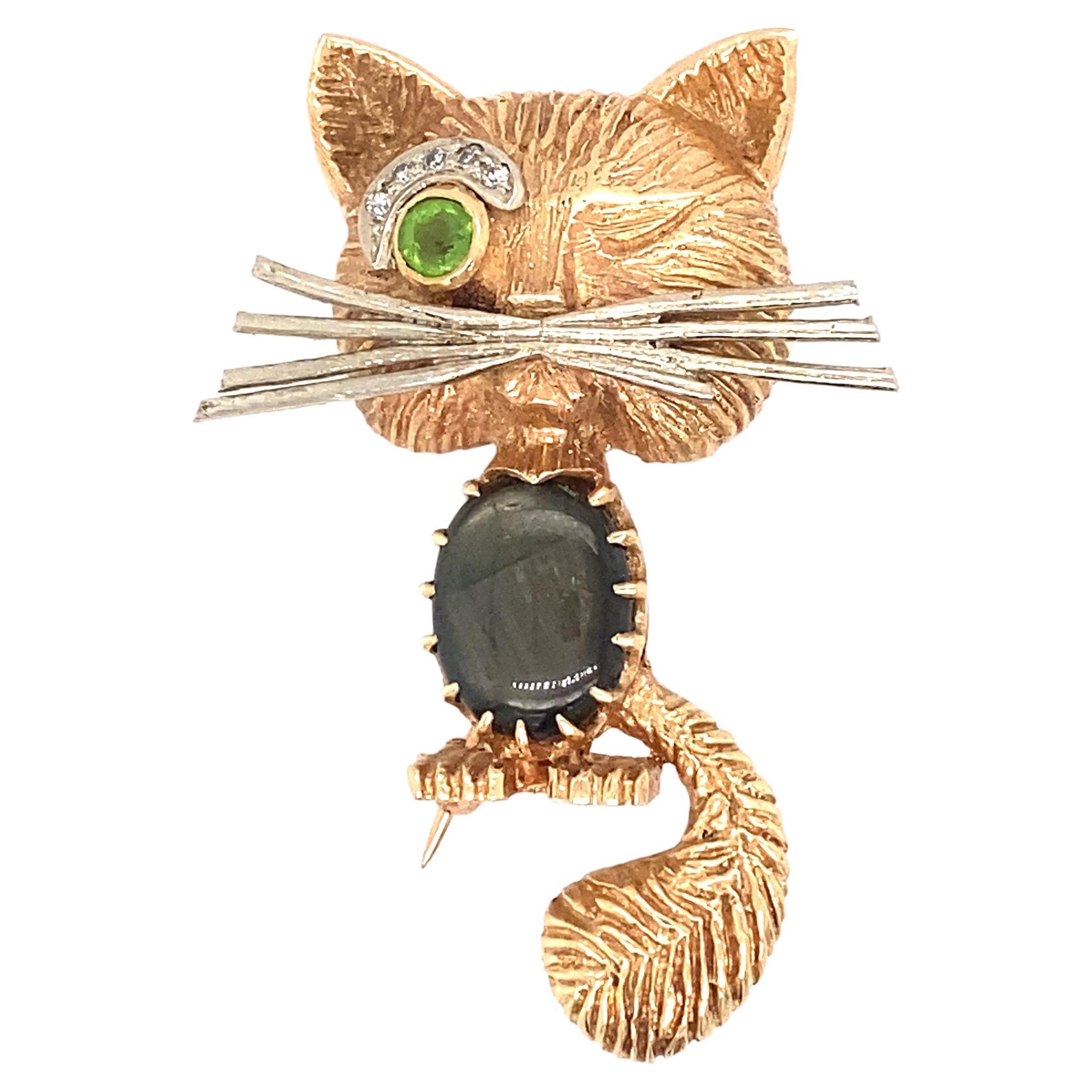 1960s Star Sapphire, Peridot and Diamond Winking Cat Brooch in 14 Karat Gold