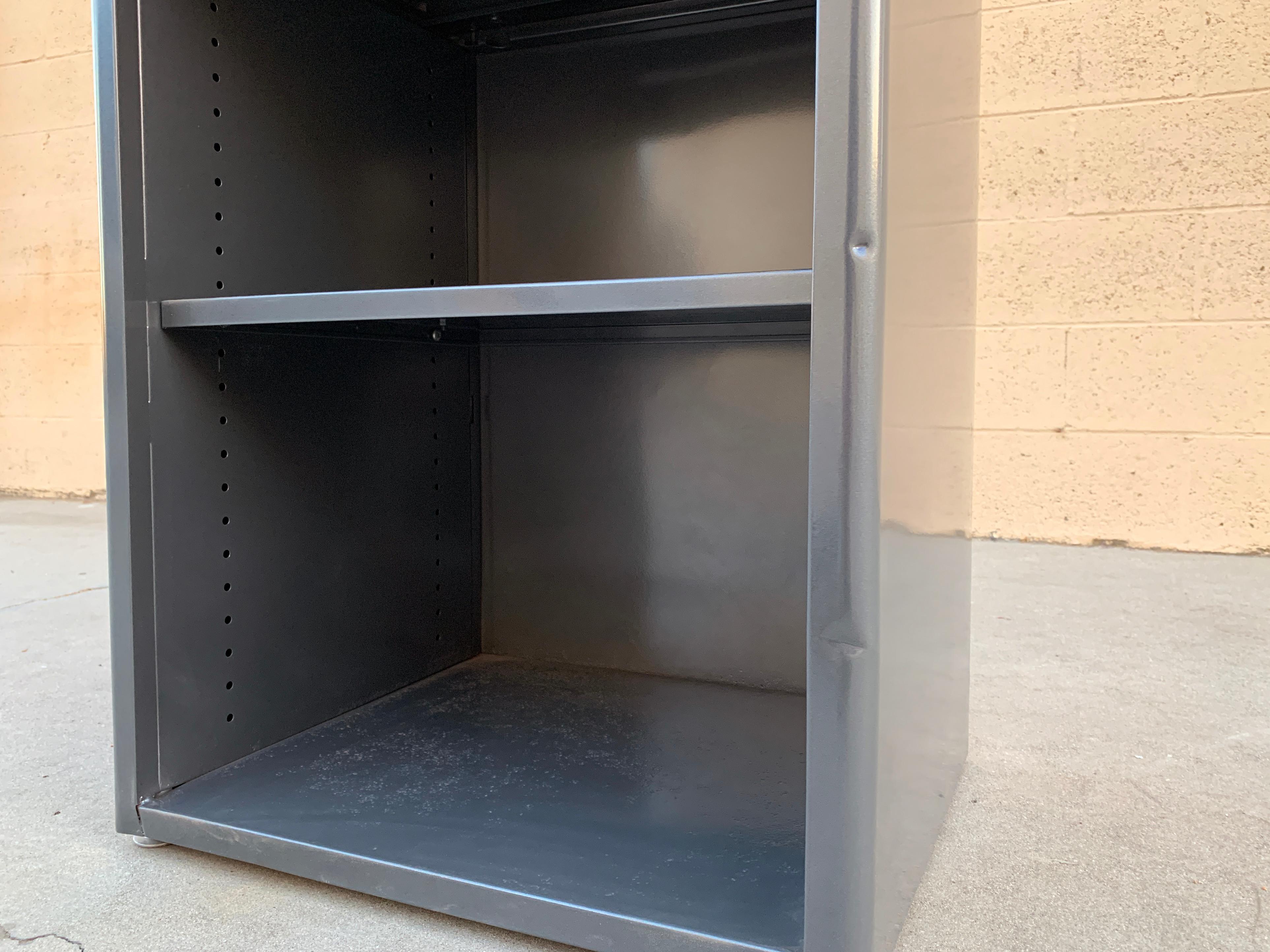 1960s Steelcase Side Cabinet Refinished in Metallic Gray In Good Condition For Sale In Alhambra, CA