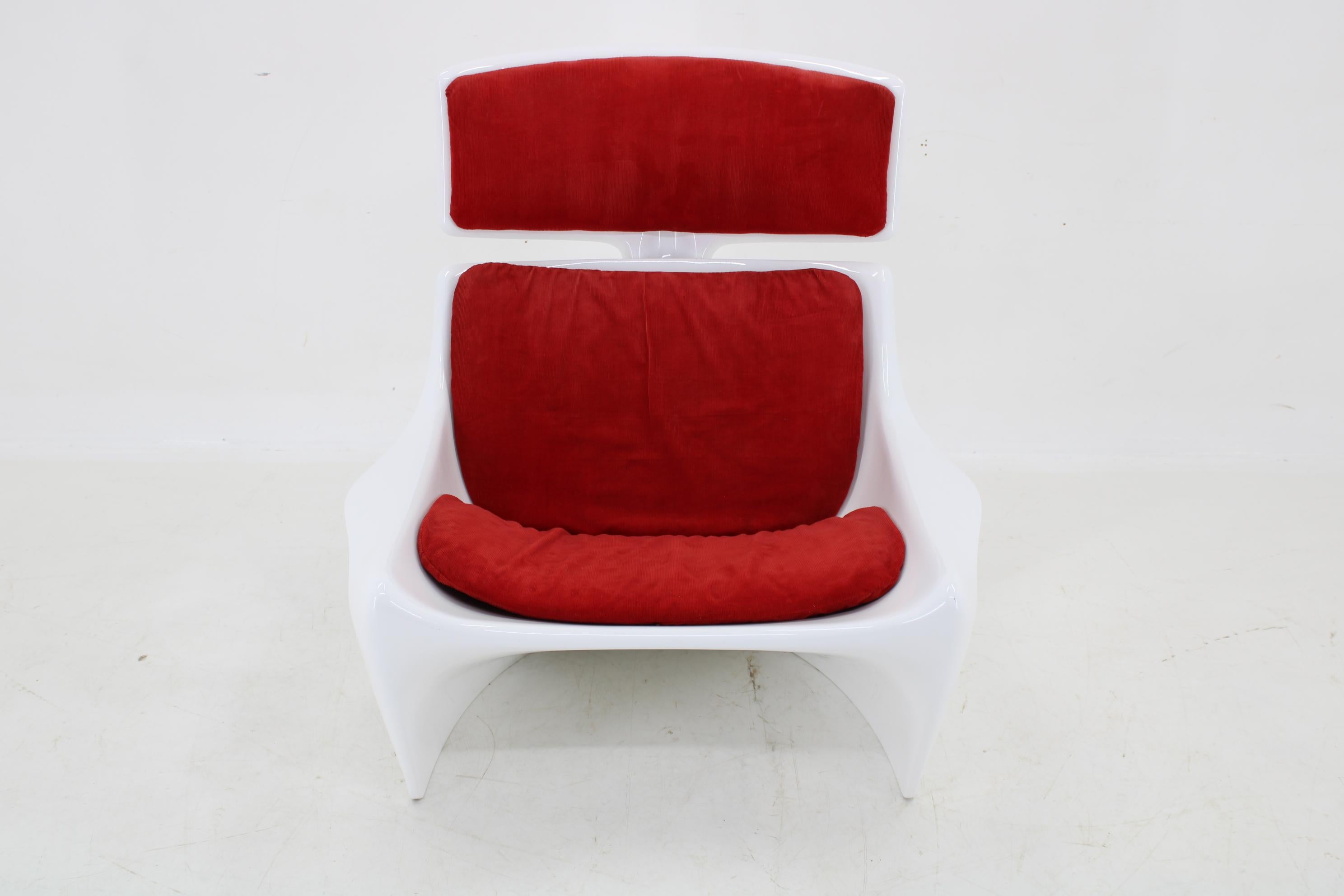 Danish 1960s Steen Ostergaard 'President' Fiberglass Lounge Chair for Cado, Denmark For Sale