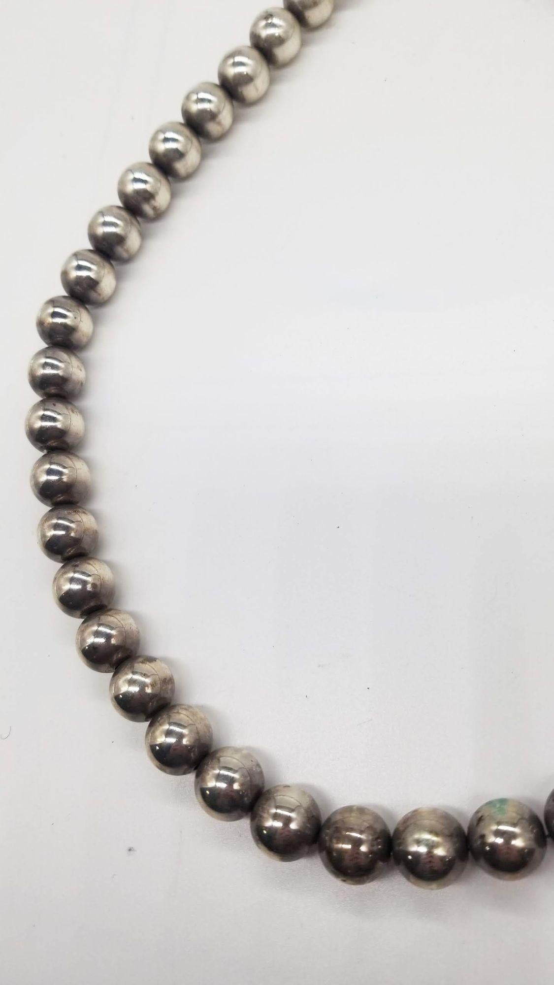 Mid-20th Century 1960s Sterling Silver Beaded Necklace For Sale