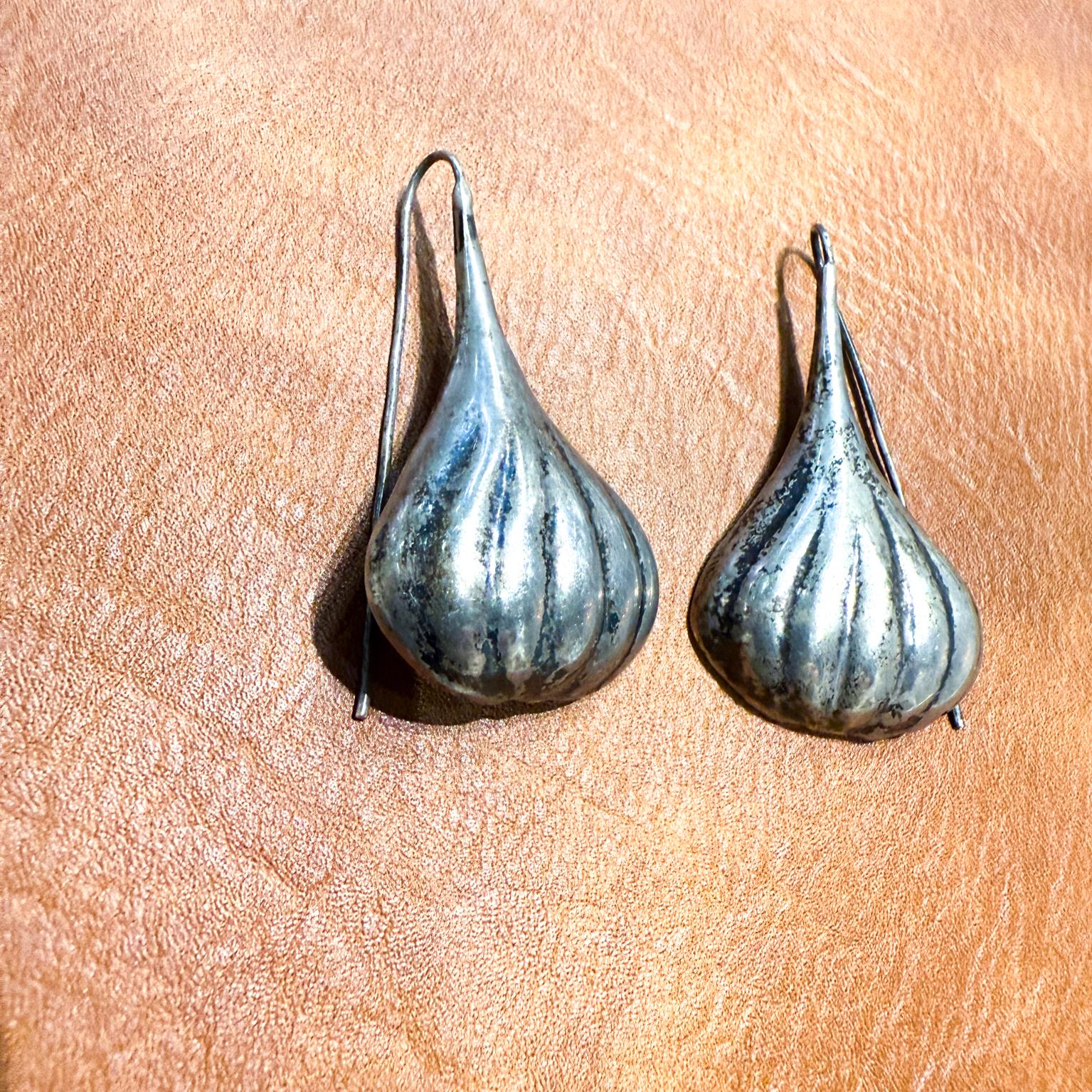 Mid-Century Modern 1960s Sterling Silver Drop Earrings Taxco Mexico For Sale