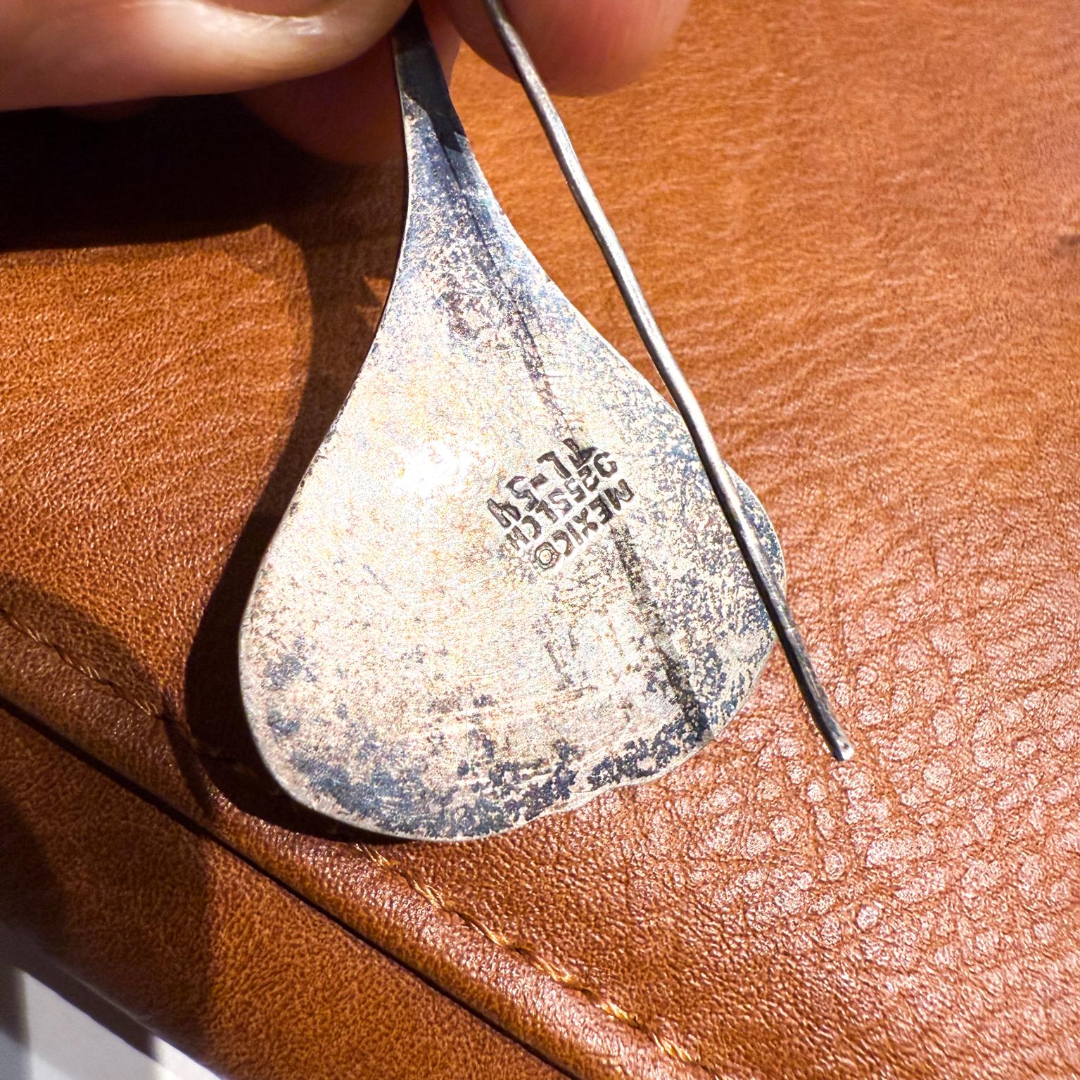 1960s Sterling Silver Drop Earrings Taxco Mexico In Good Condition For Sale In Chula Vista, CA