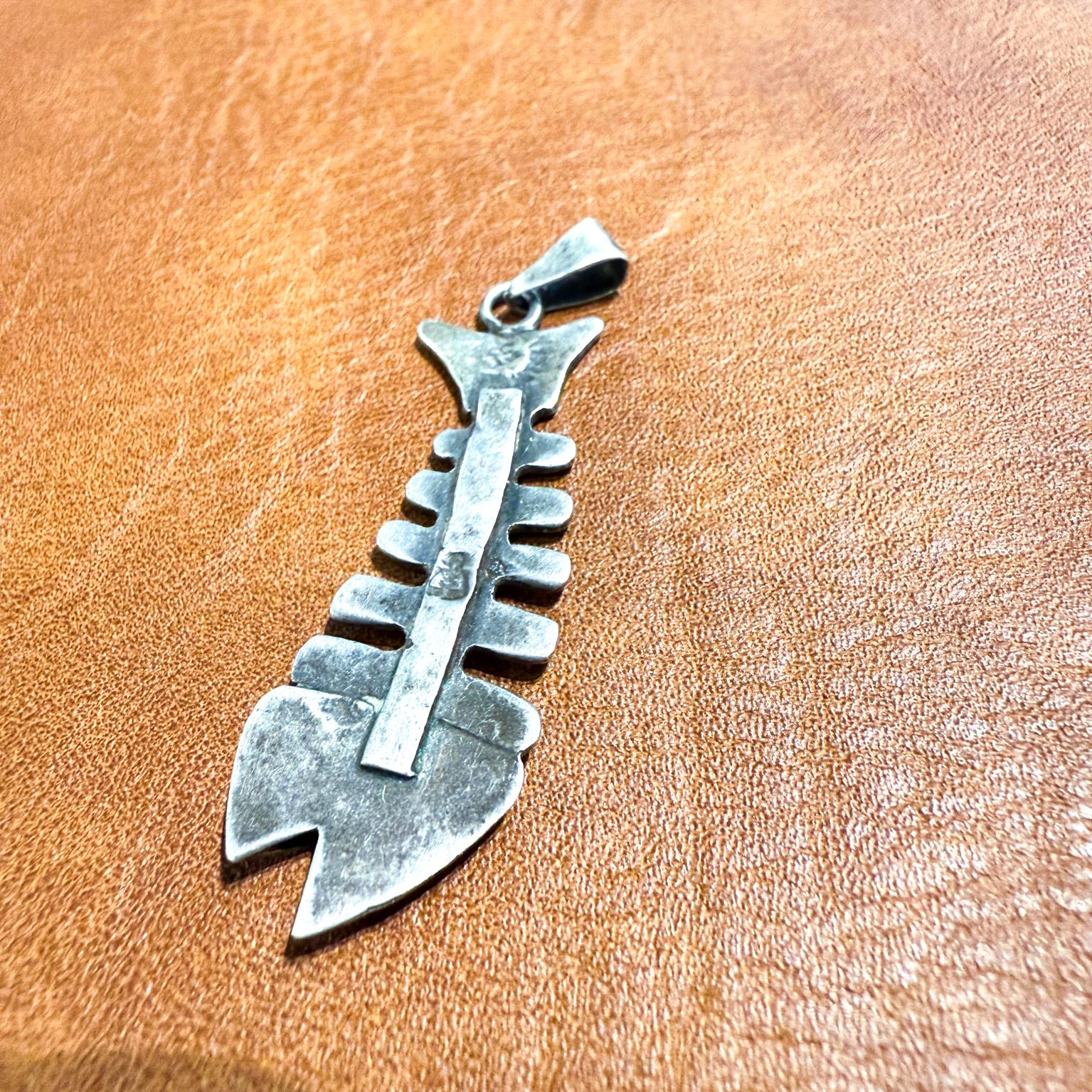 Mexican 1960s Sterling Silver Fish Skeleton Pendant Taxco For Sale