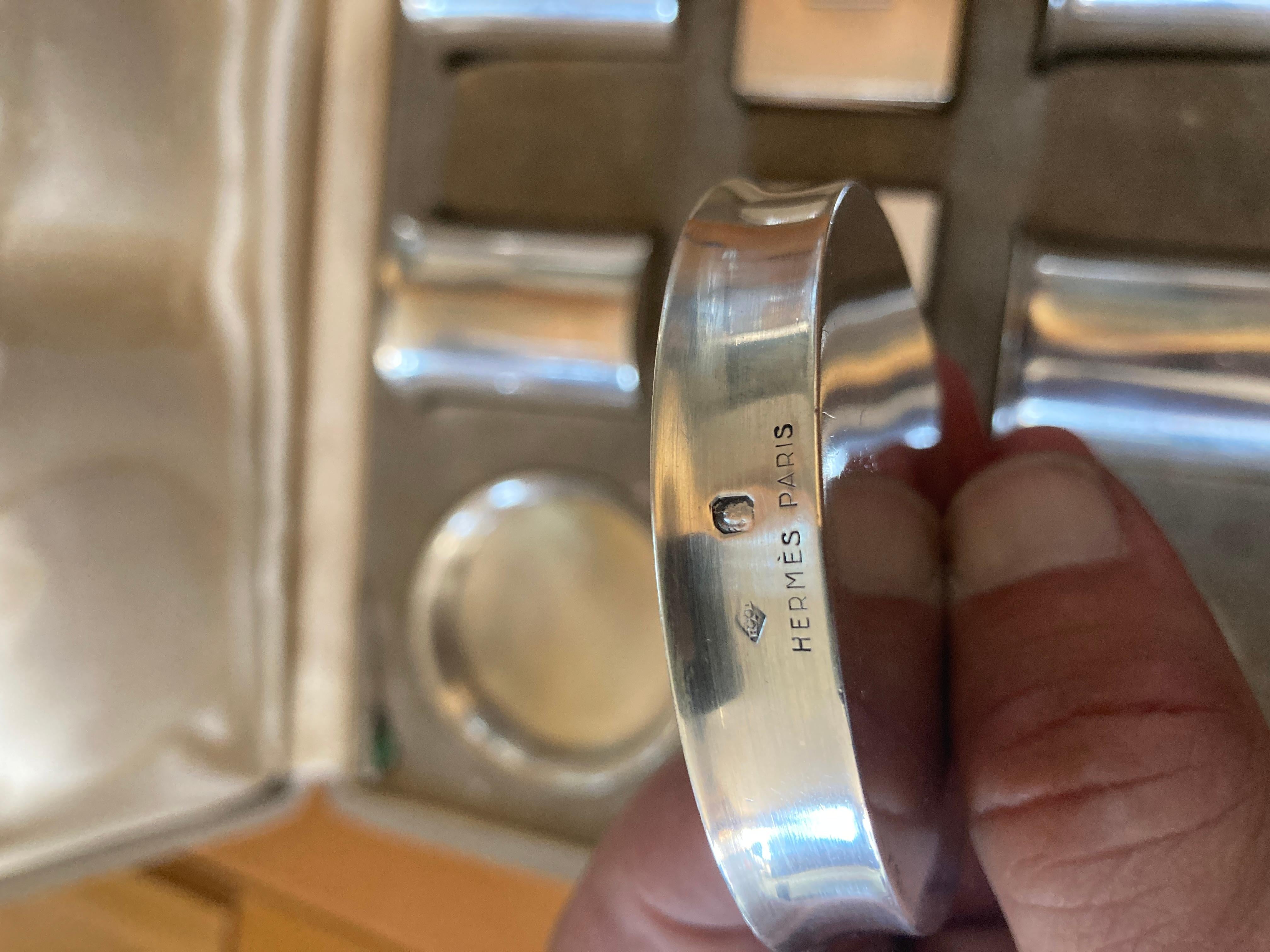 Ensemble de fumeurs en argent massif des années 1960 par Hermès en vente 1