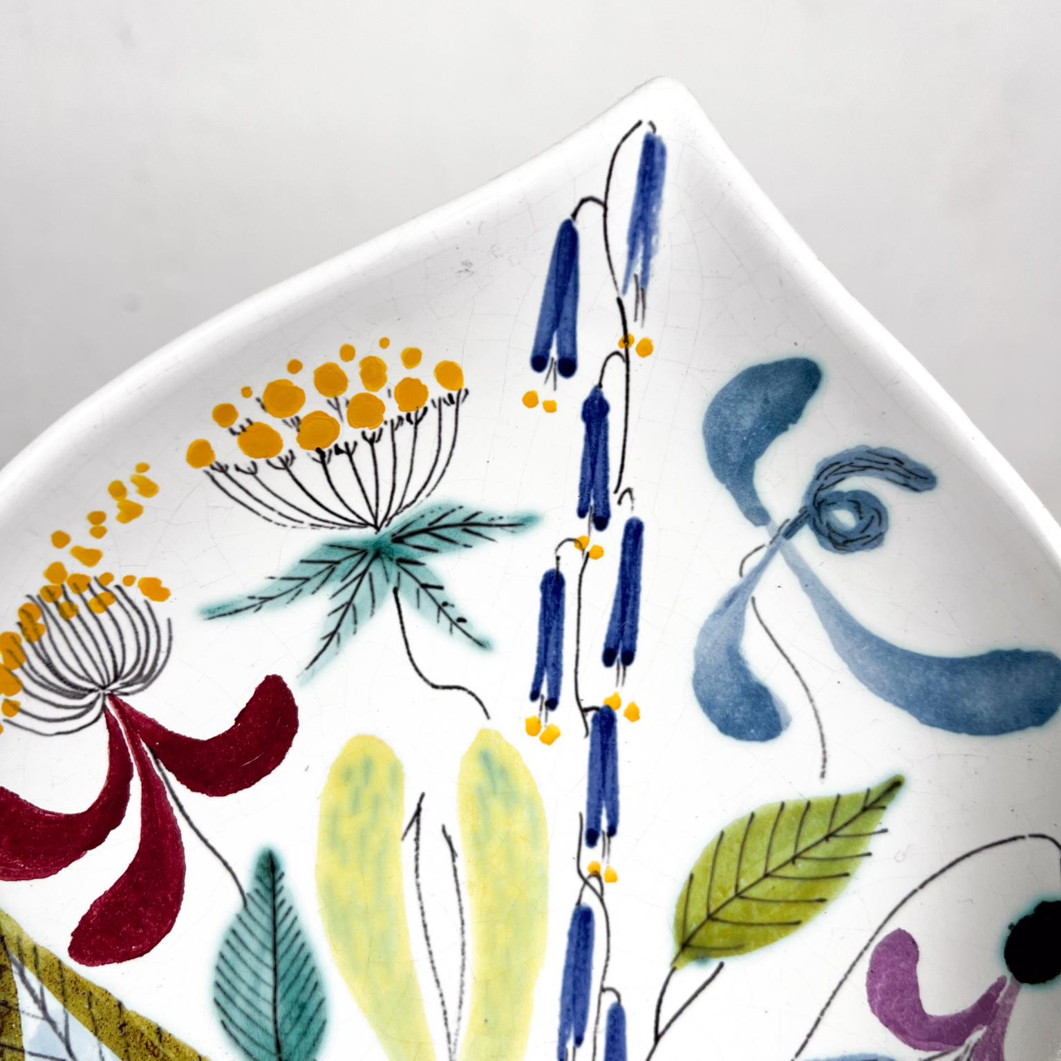 1960s Stig Lindberg for Gustavsberg Floral Leaf Shaped Art Dish Sweden 1