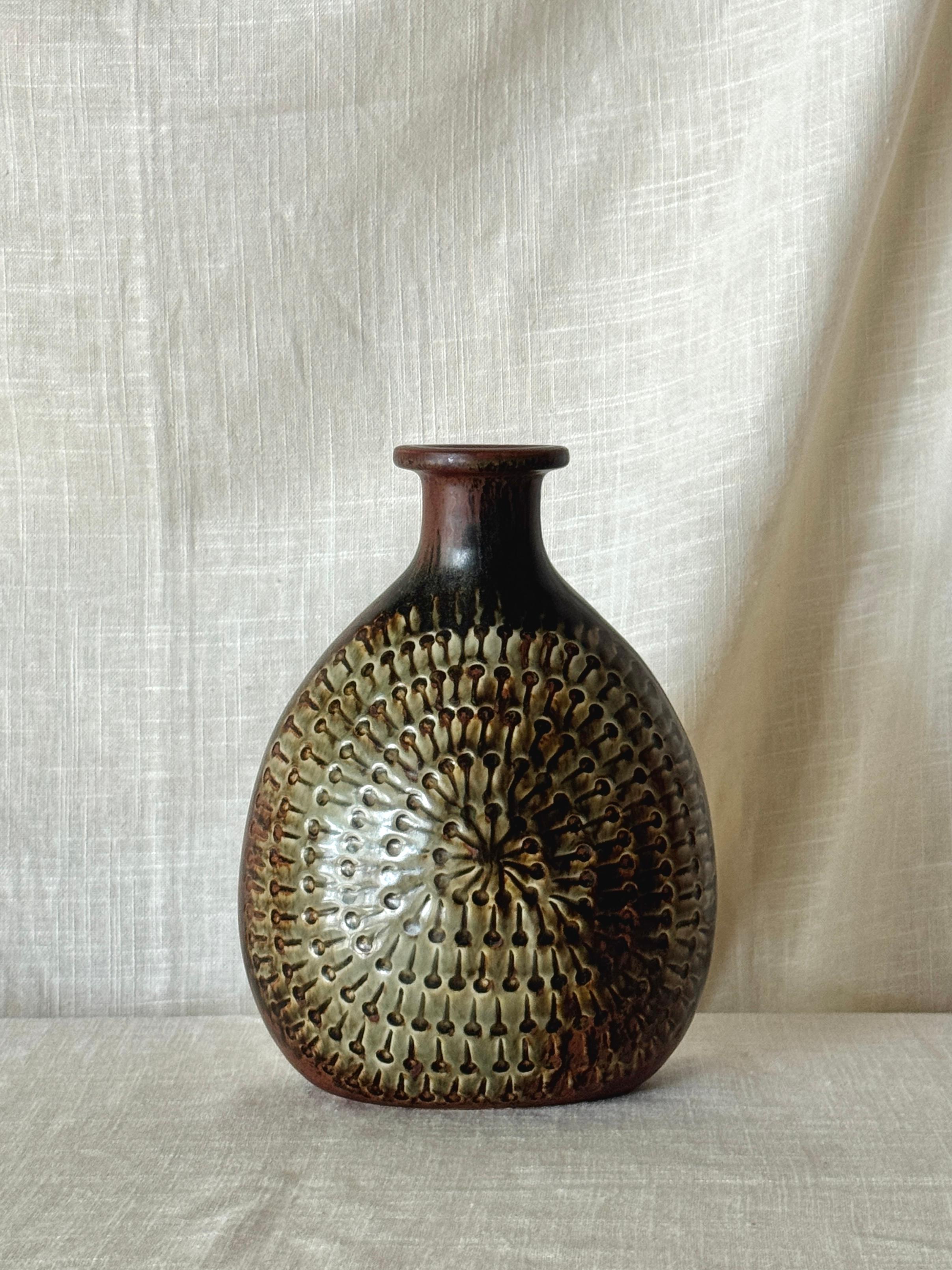 1960er Stig Lindberg Studio Vase Signiert (Schwedisch) im Angebot