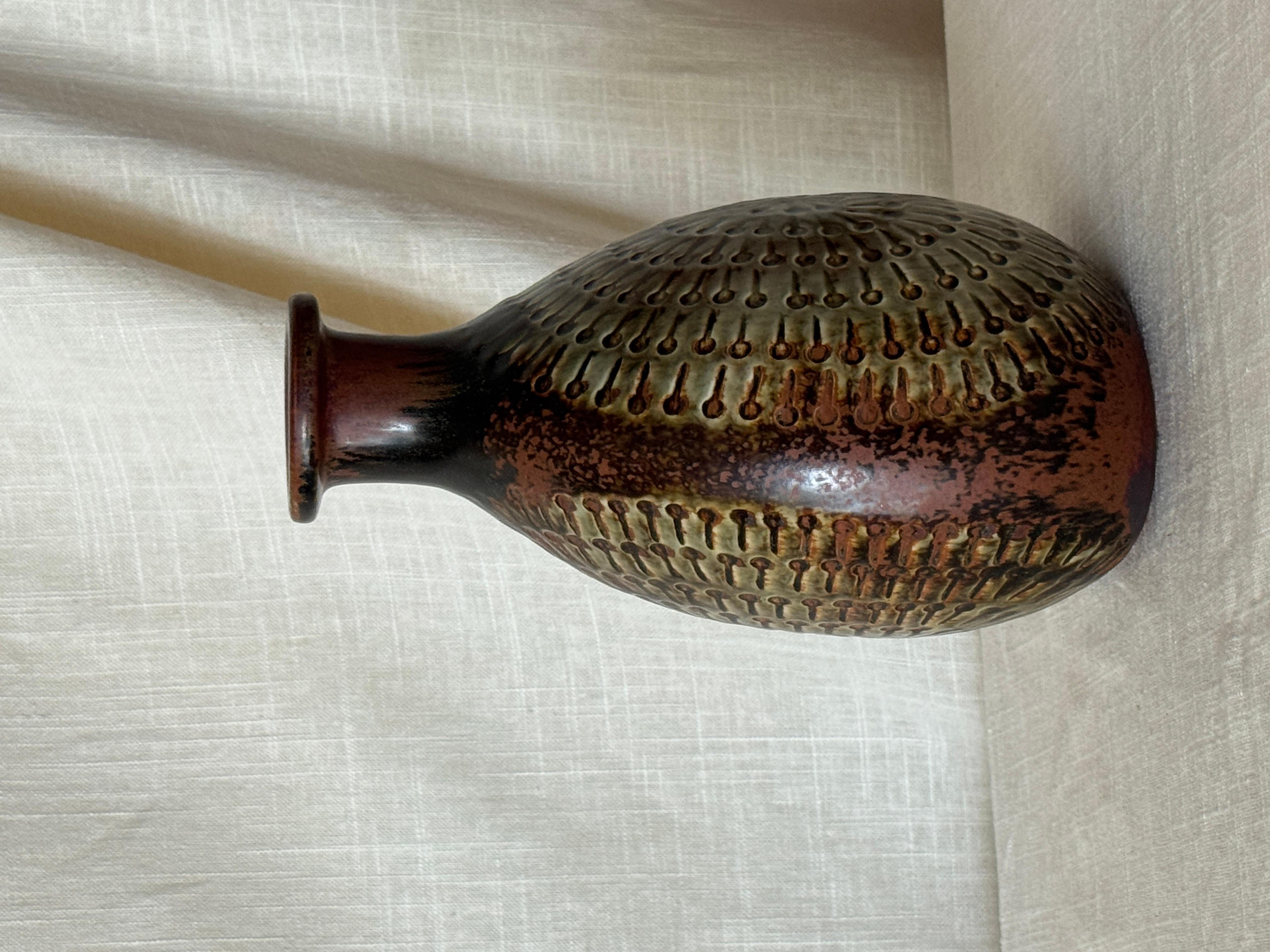 1960er Stig Lindberg Studio Vase Signiert (Mitte des 20. Jahrhunderts) im Angebot