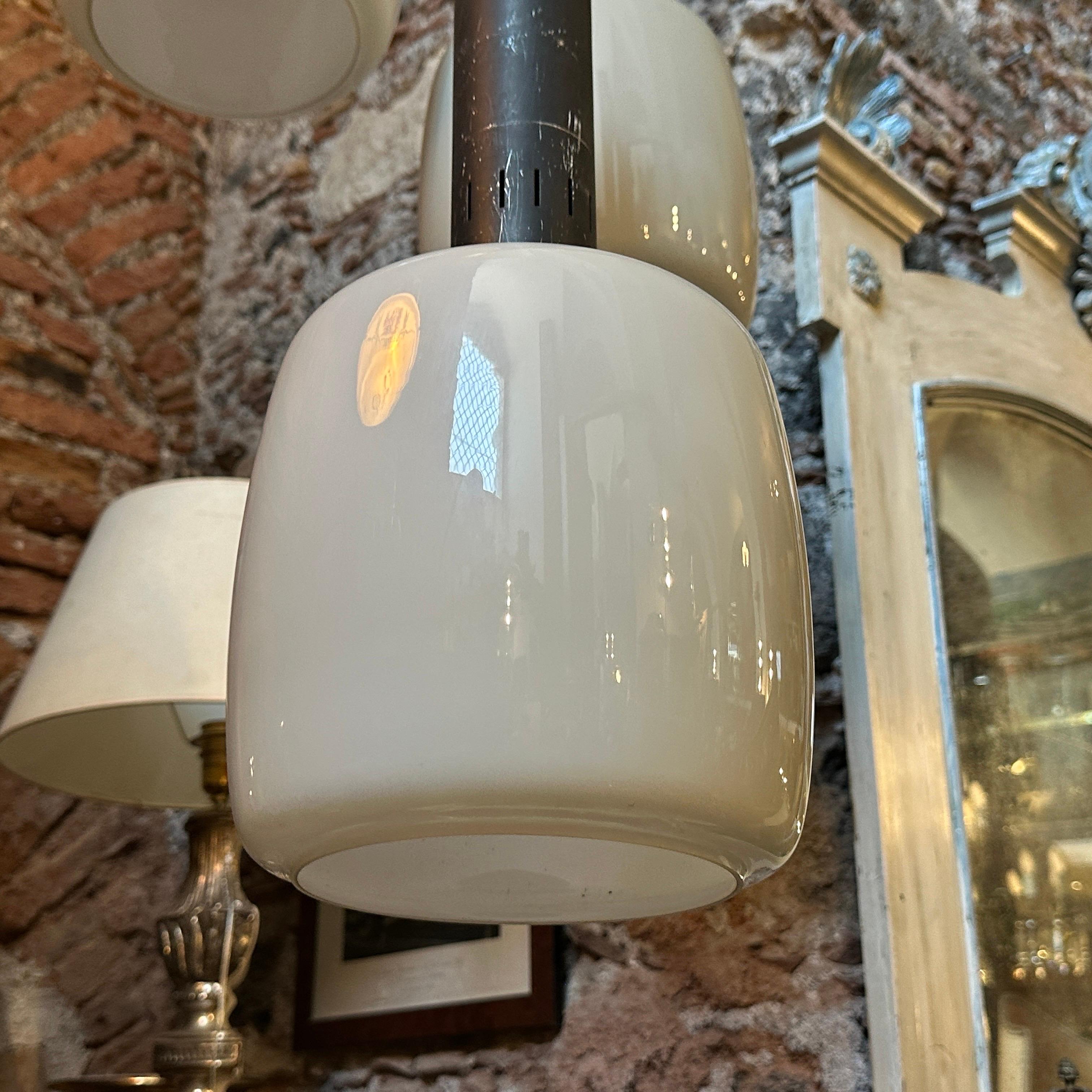 20th Century 1960s Stilnovo Attributed Mid-Century Modern Gray Opaline Italian Chandelier For Sale