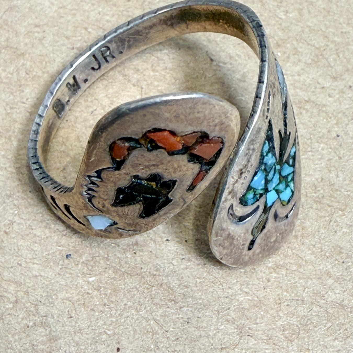1960s Stone Inlay Silver Wrap Ring Bryant Waatsa Jr Native Zuni In Good Condition For Sale In Chula Vista, CA