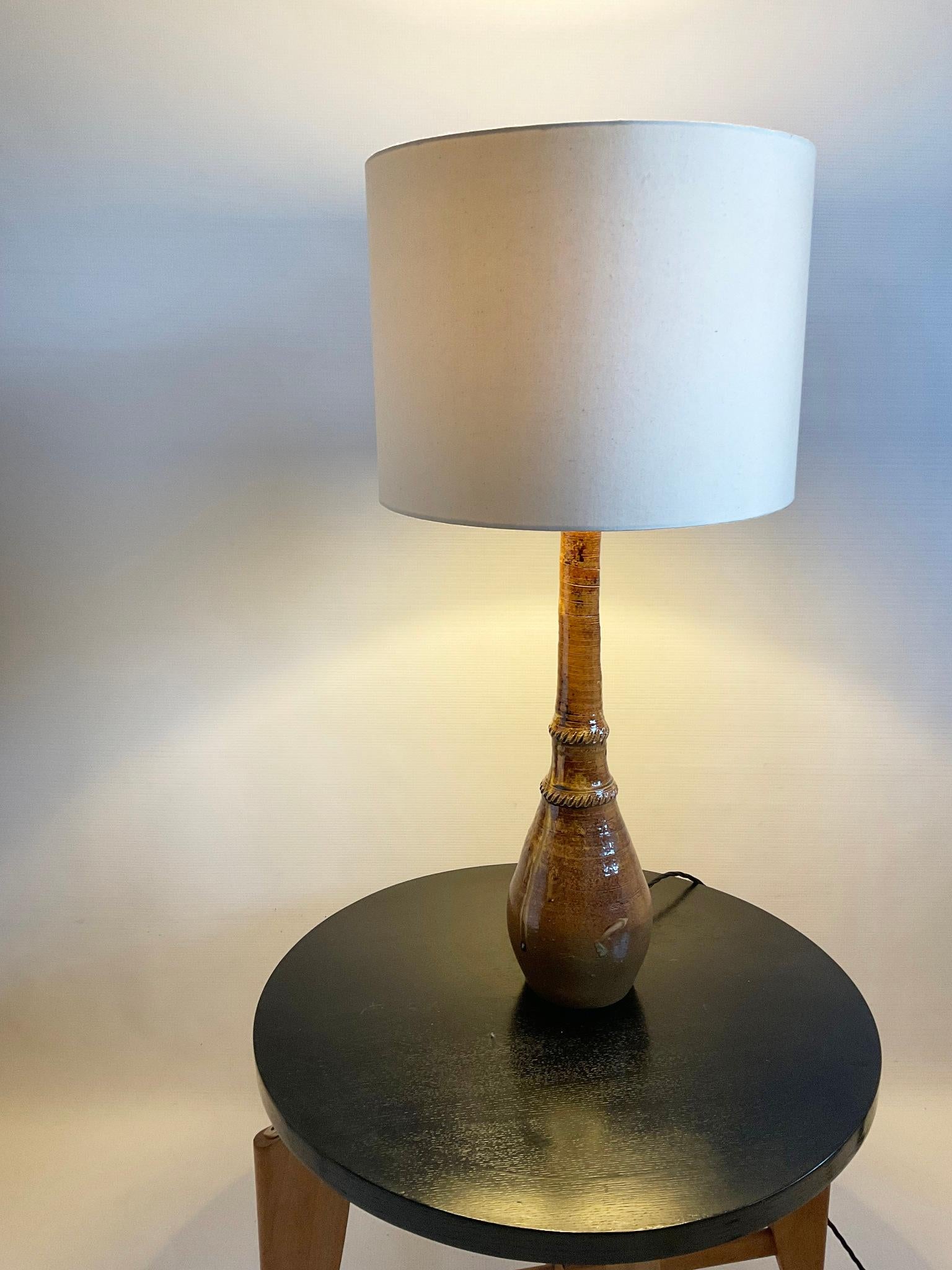 1960er Jahre Tischlampe aus dem Studio Pottery von 