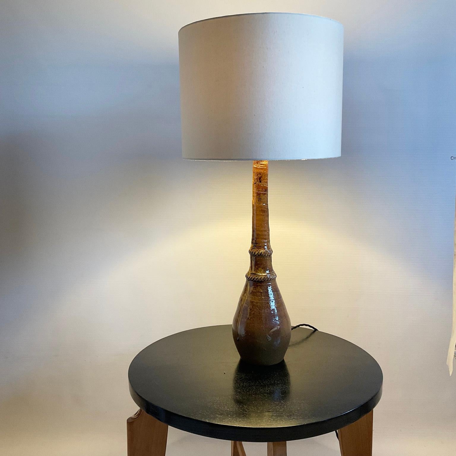 1960er Jahre Tischlampe aus dem Studio Pottery von 