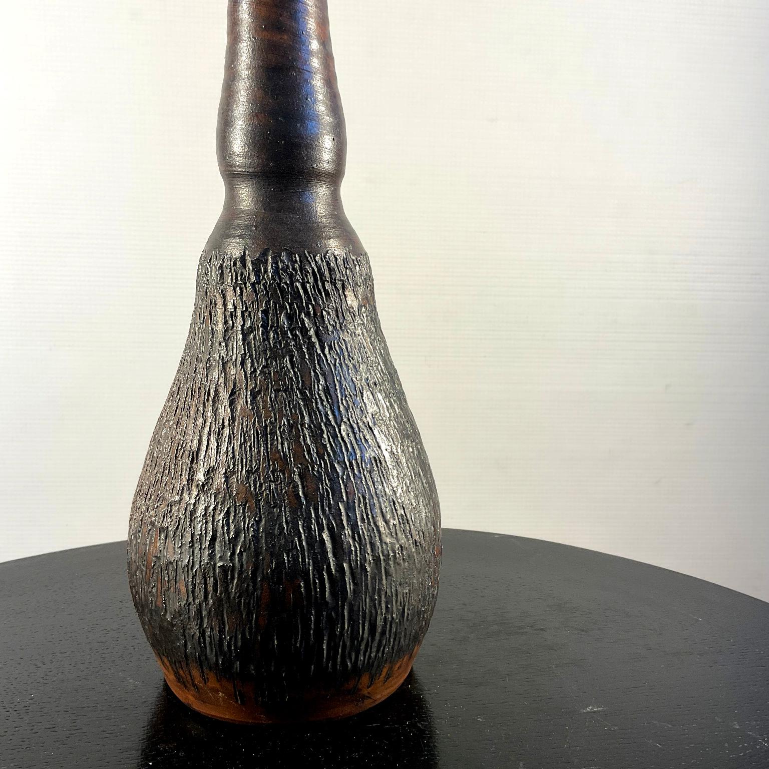 French 1960s Stoneware Table Lamp from The Region of La Puisaye France For Sale