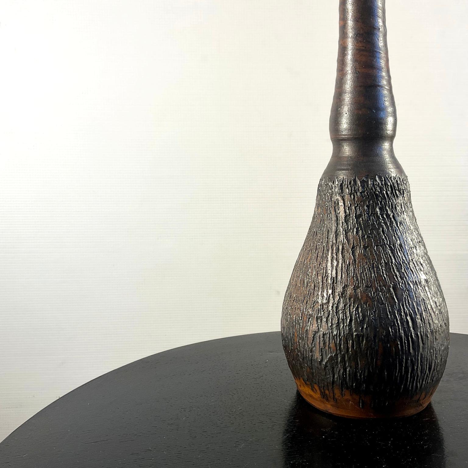 Hand-Crafted 1960s Stoneware Table Lamp from The Region of La Puisaye France For Sale