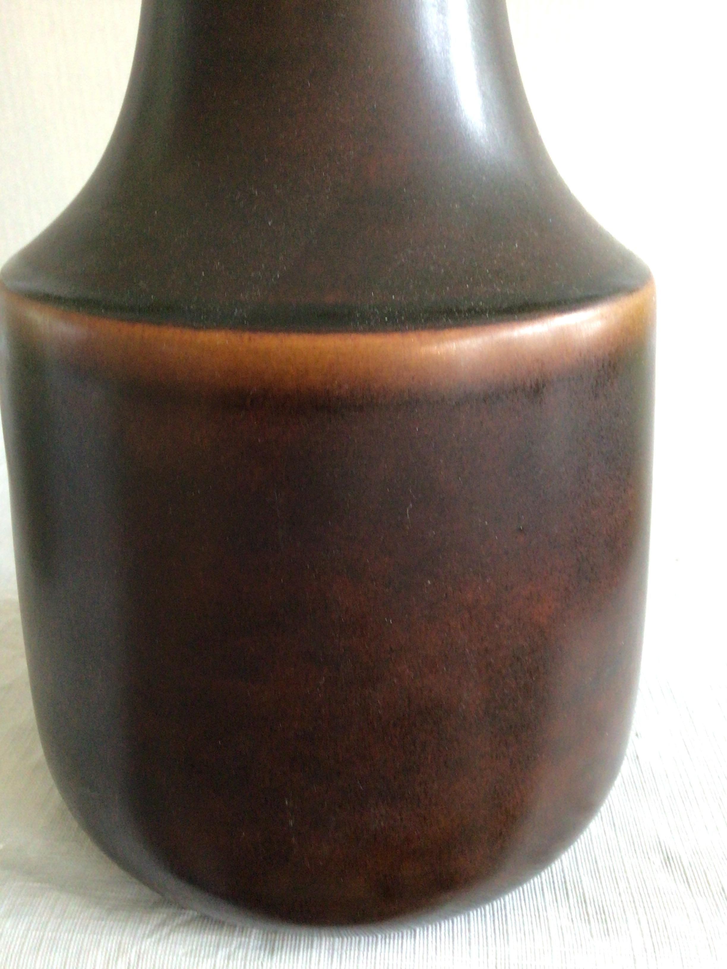 Lampe de table en grès des années 1960 en deux tons de Brown en vente 1