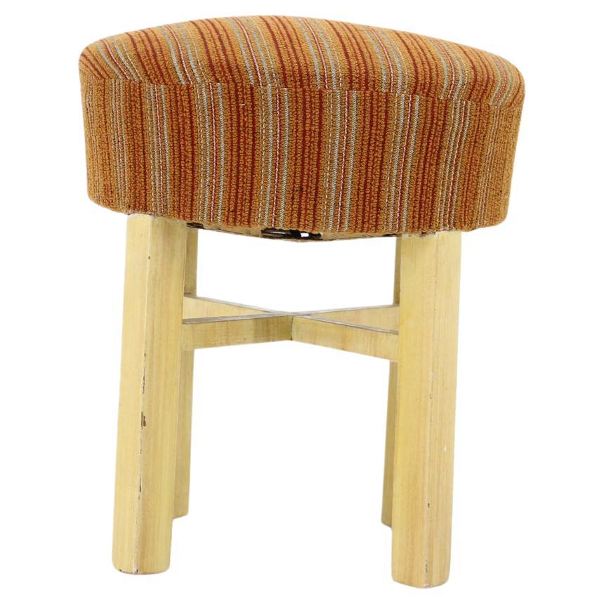 Hocker/Tabouret aus den 1960er Jahren, Tschechoslowakei