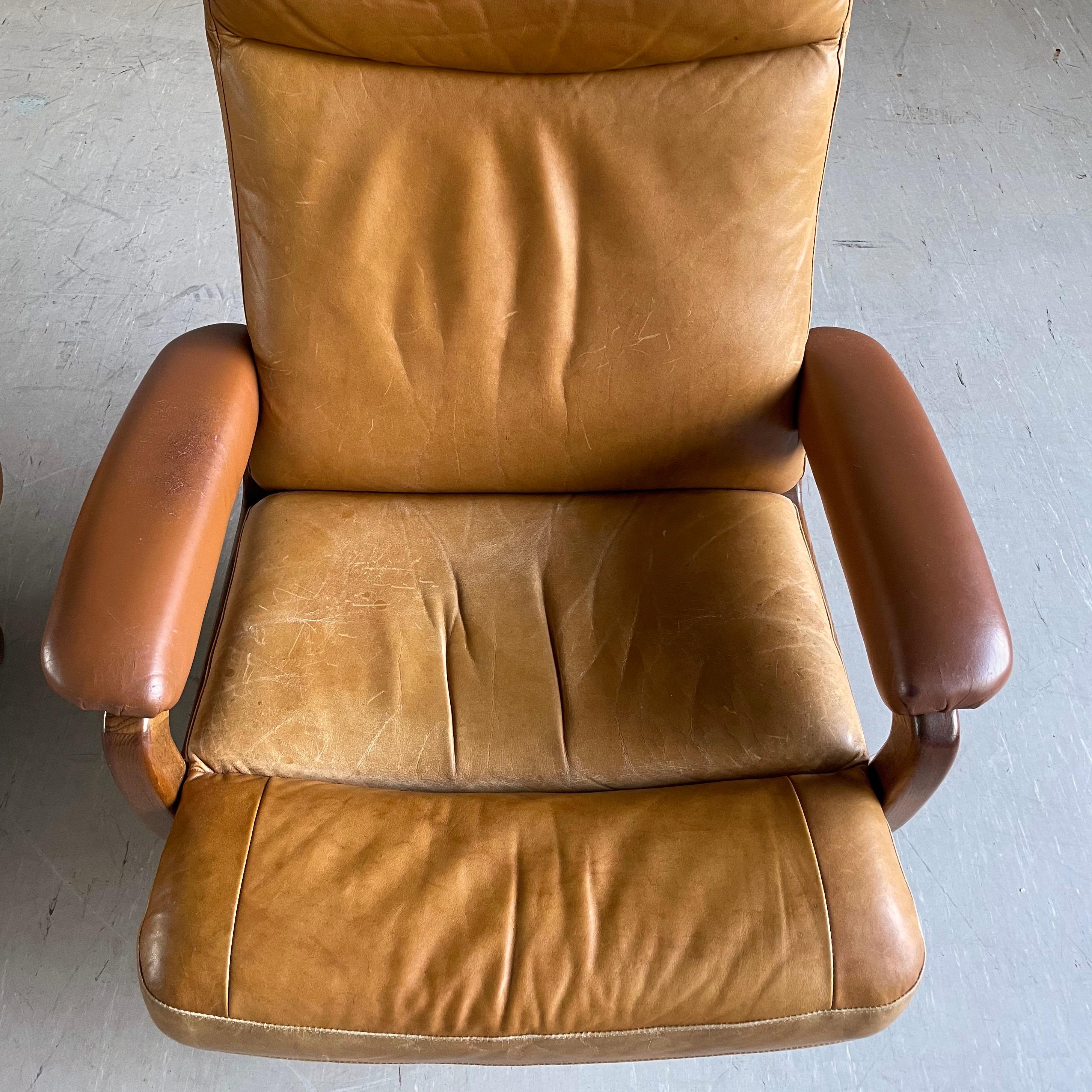 1960’s Strässle reclining leather Lounge Chair - André Vandenbeuck For Sale 9