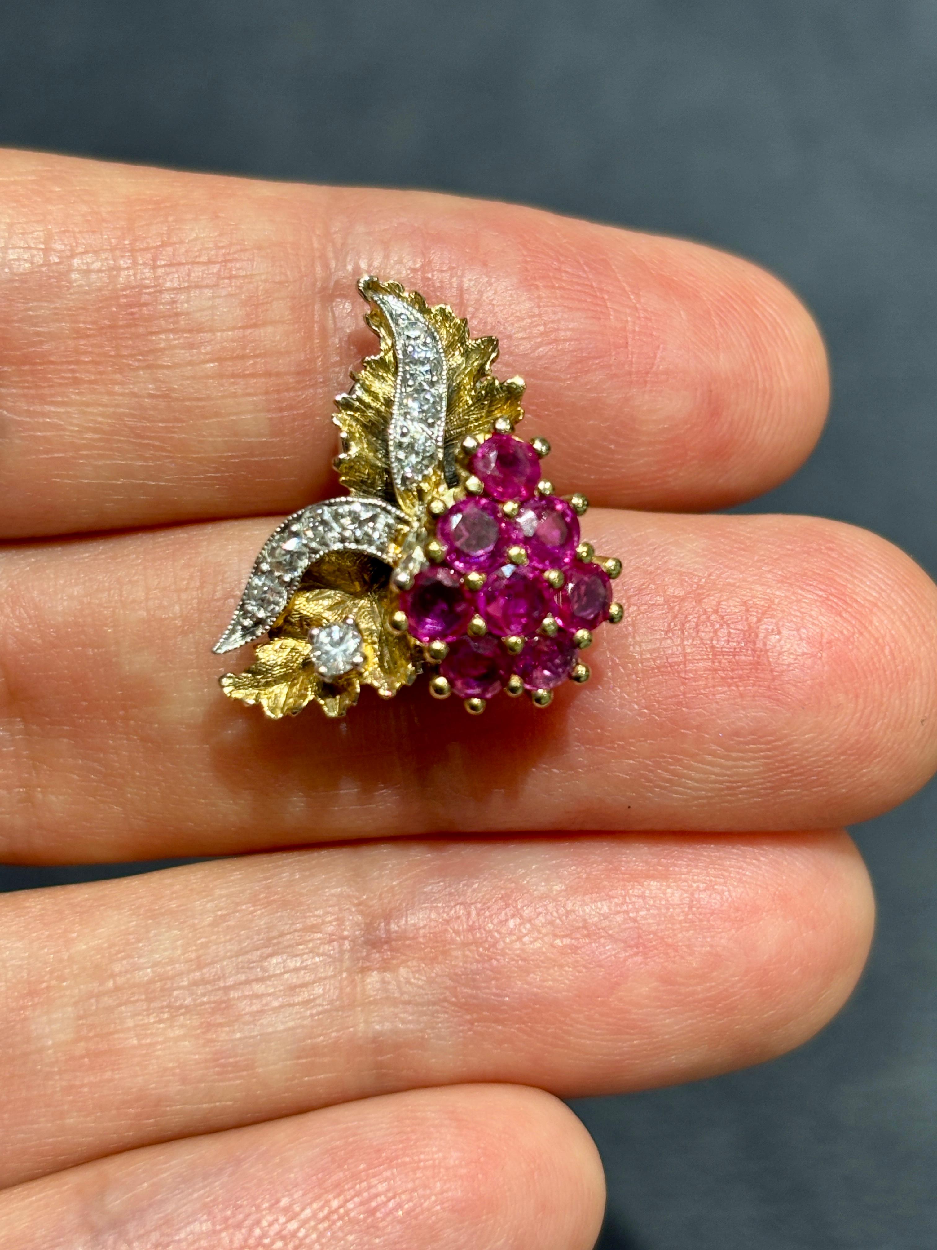 Pendientes Strebel de rubíes y diamantes de los años 60 Contemporáneo en venta