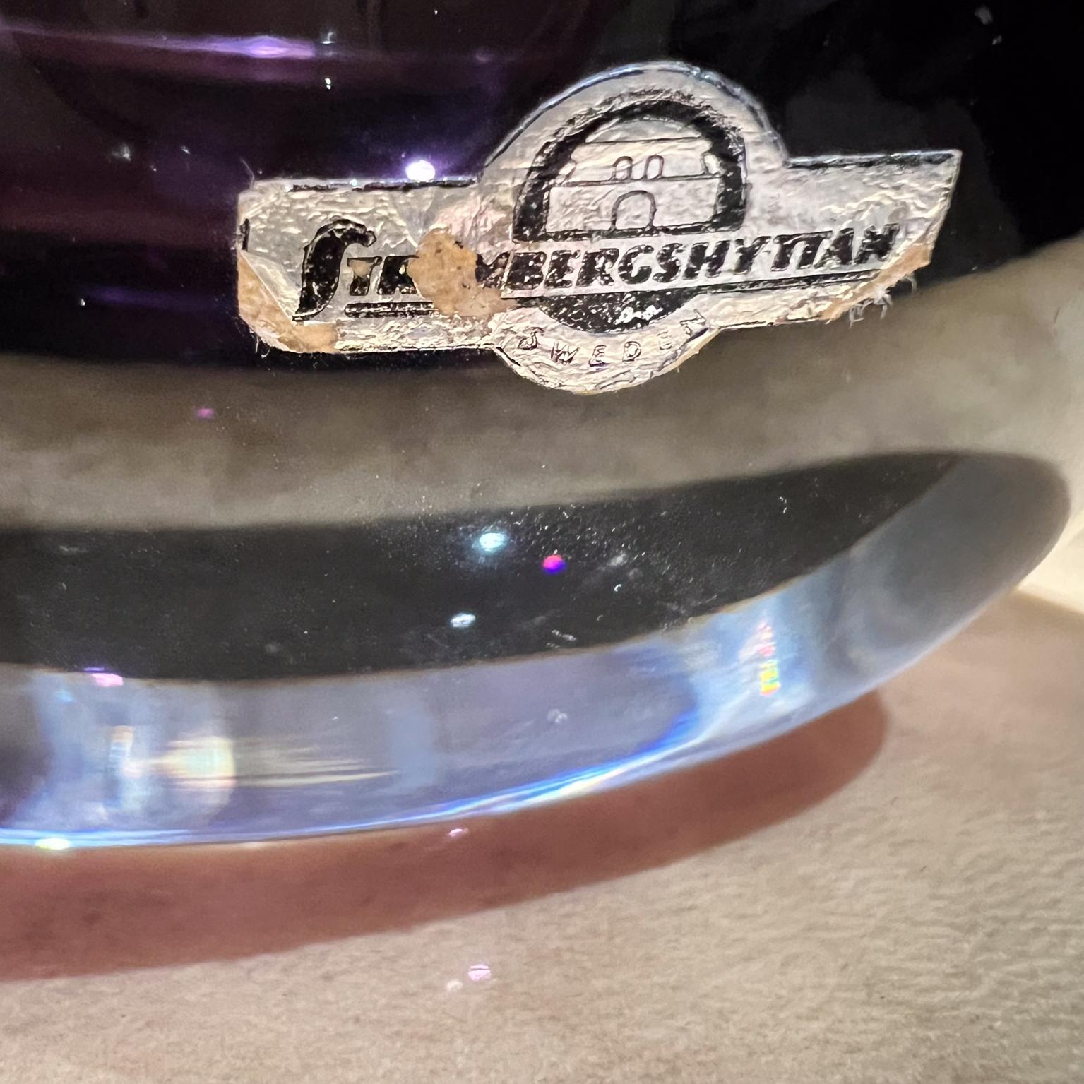 Bol violet Strombergshyttan Suède d'art en verre des années 1960 en vente 5
