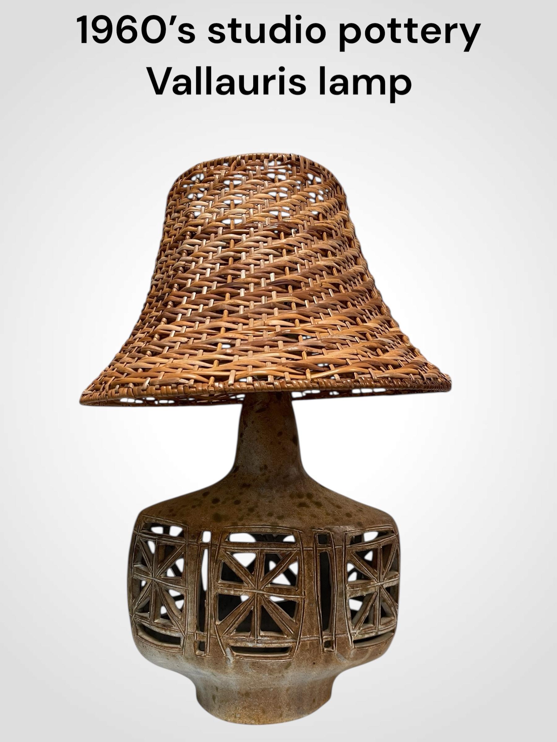 1960's Studio pottery ceramic lamp by Vallauris
Signed
Dimensions given without shade / NO SHADE INCLUDED
2 socket, outside and inside
Re-wired 