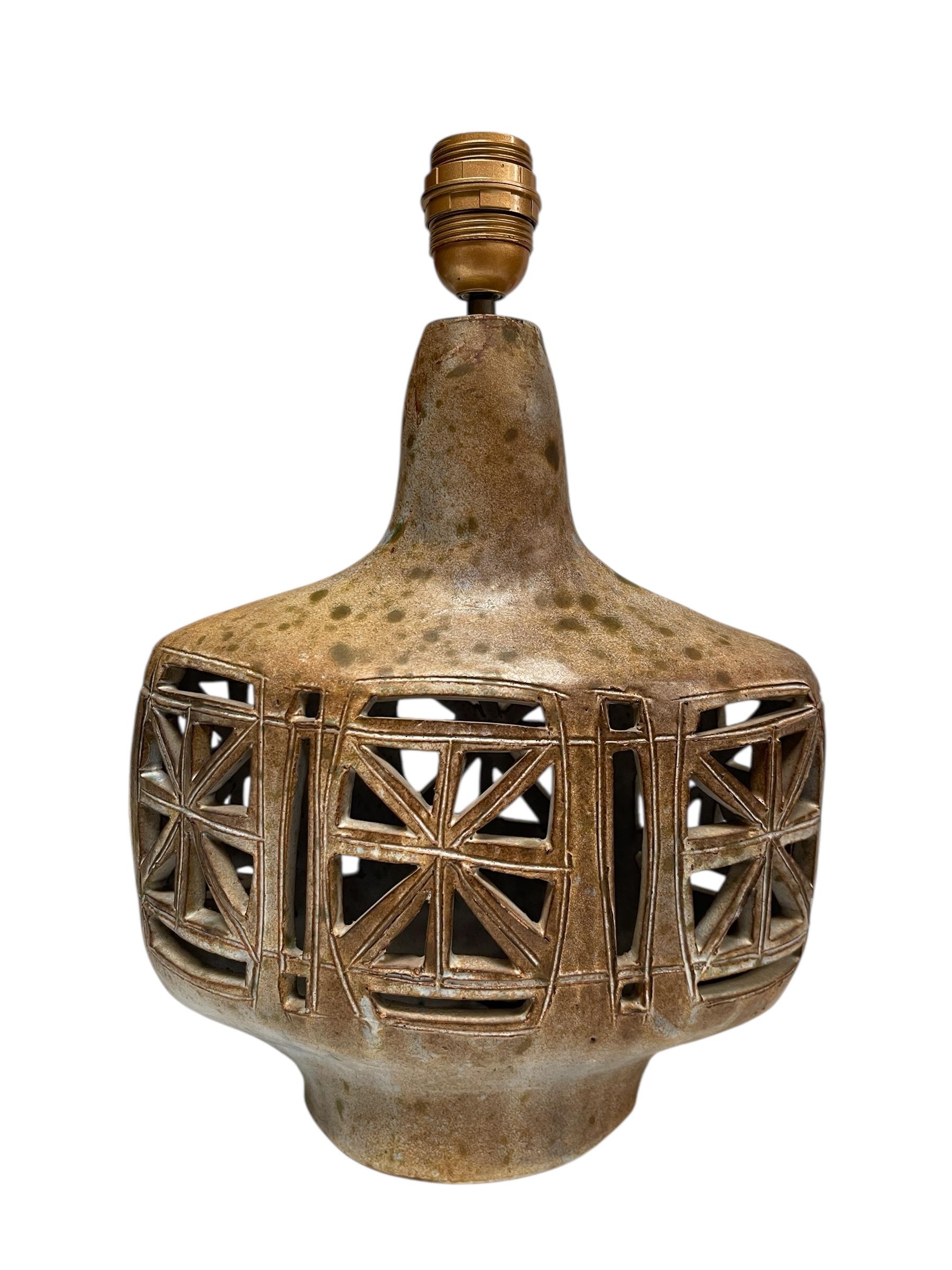 1960's Studio pottery ceramic lamp by Vallauris in vendita 1