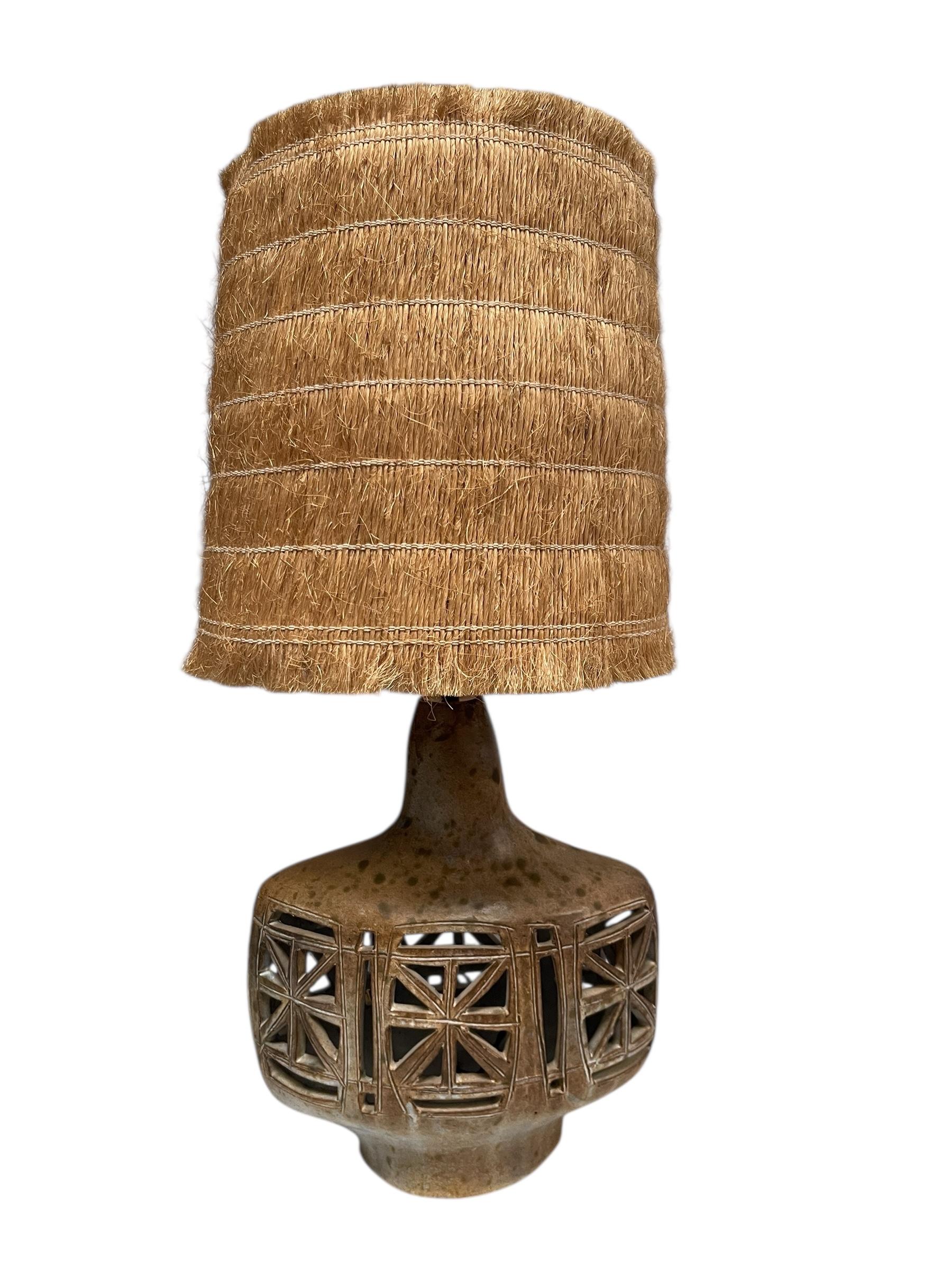 1960's Studio pottery ceramic lamp by Vallauris in vendita 2