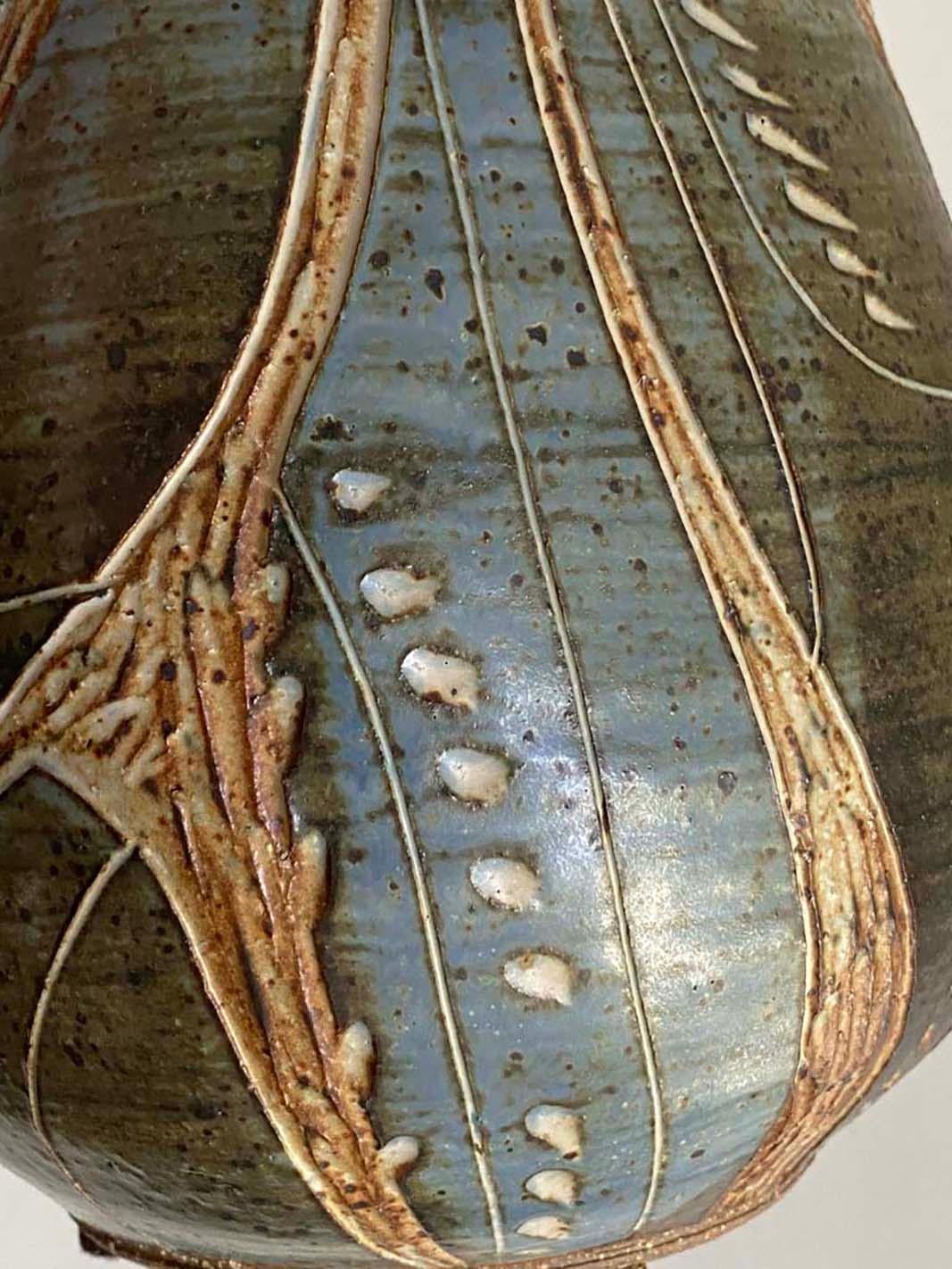 1960er Jahre Studio Pottery Sgraffito Vase von California Potter Joel Edwards im Angebot 2