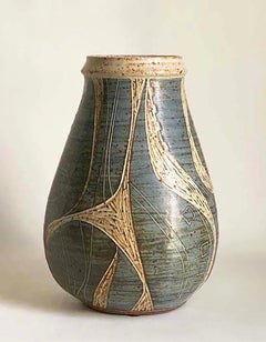 Vase sgraffite Studio Pottery de Californie Joel Edwards des années 1960