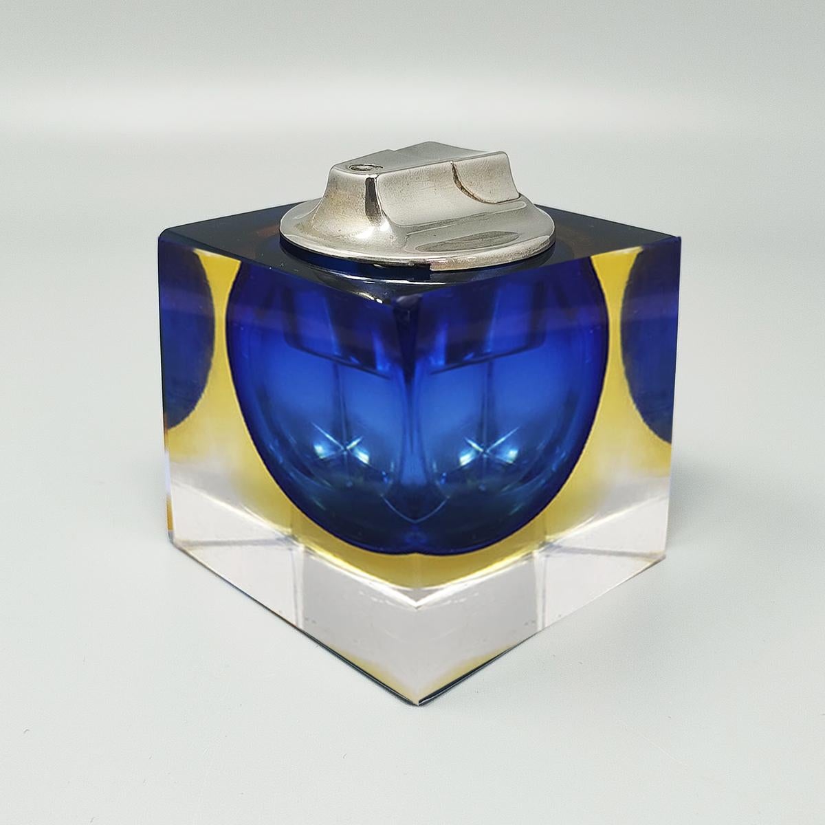 Mid-Century Modern 1960s Stunning Blue Table Lighter in Murano Sommerso Glass By Flavio Poli For Sale