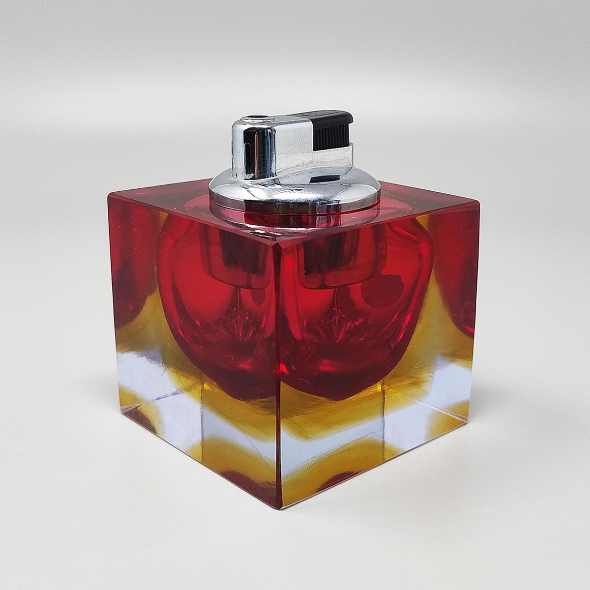 1960er Jahre Wunderschönes blaues Tischfeuerzeug aus Murano Glass Sommerso von Flavio Poli im Zustand „Hervorragend“ im Angebot in Milano, IT