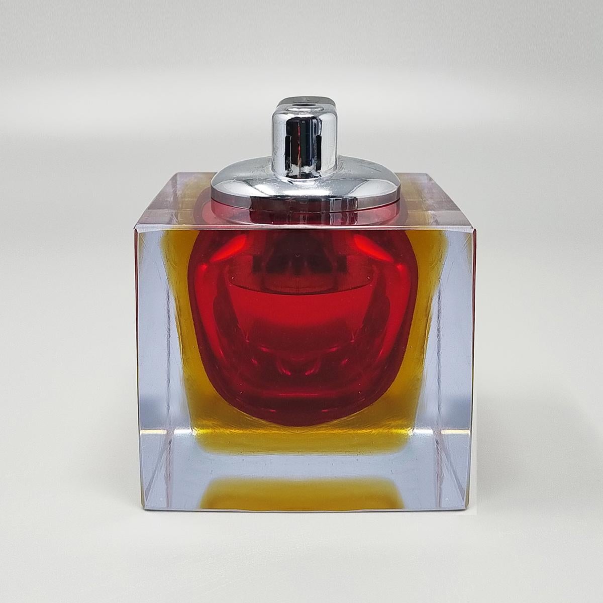 1960er Jahre Wunderschönes blaues Tischfeuerzeug aus Murano Glass Sommerso von Flavio Poli (Mitte des 20. Jahrhunderts) im Angebot