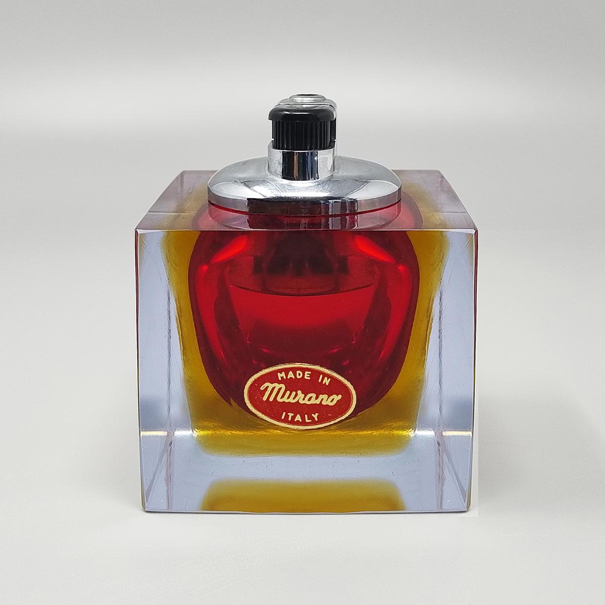 1960er Jahre Wunderschönes blaues Tischfeuerzeug aus Murano Glass Sommerso von Flavio Poli (Muranoglas) im Angebot
