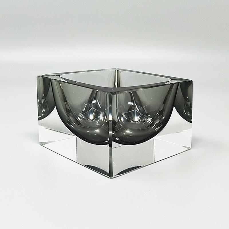 Italian 1960s Stunning Grey Ashtray or Catchall By Flavio Poli for Seguso. Made in Italy