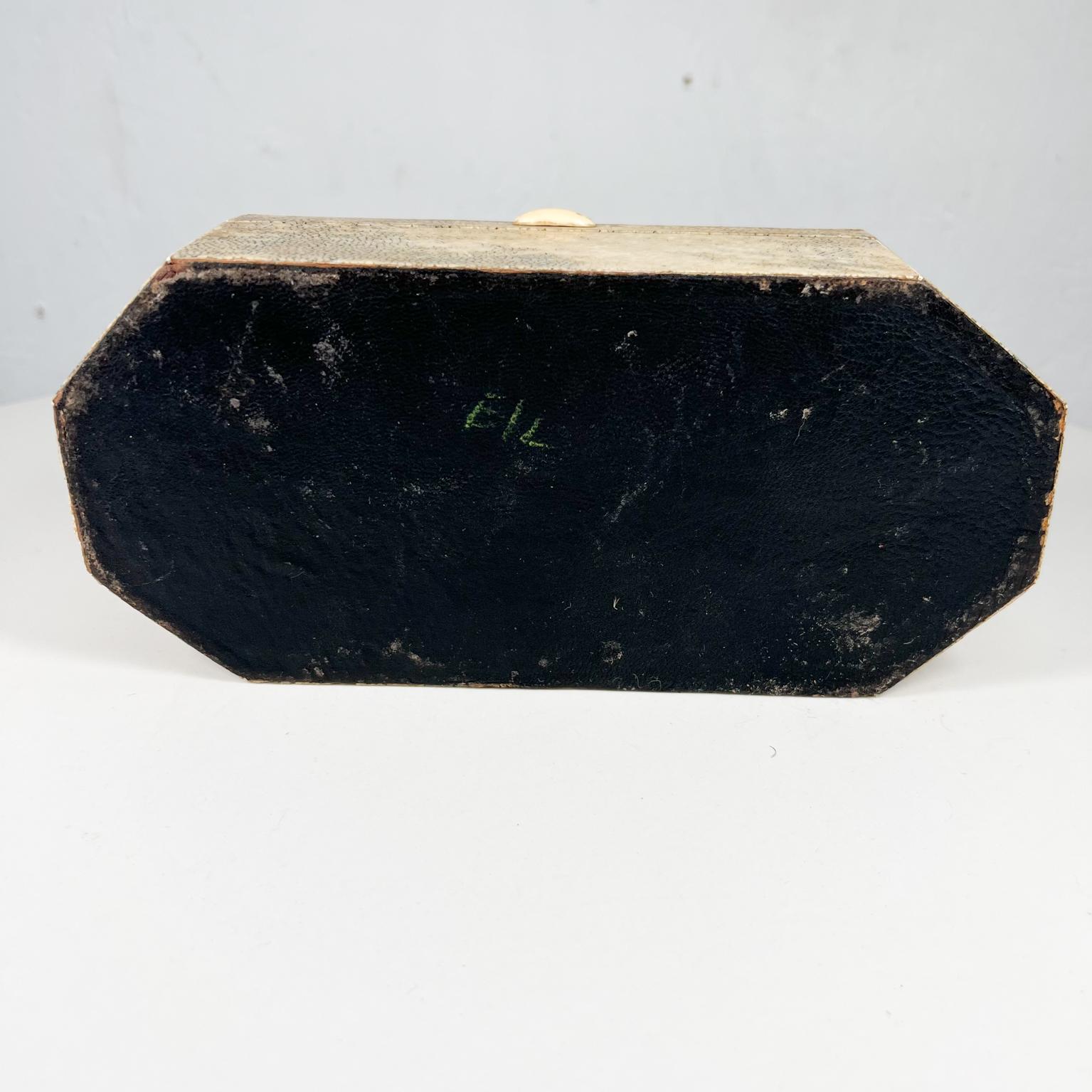 1930s Art Deco Shagreen Trinket Keepsake Box Leather Wood For Sale 13
