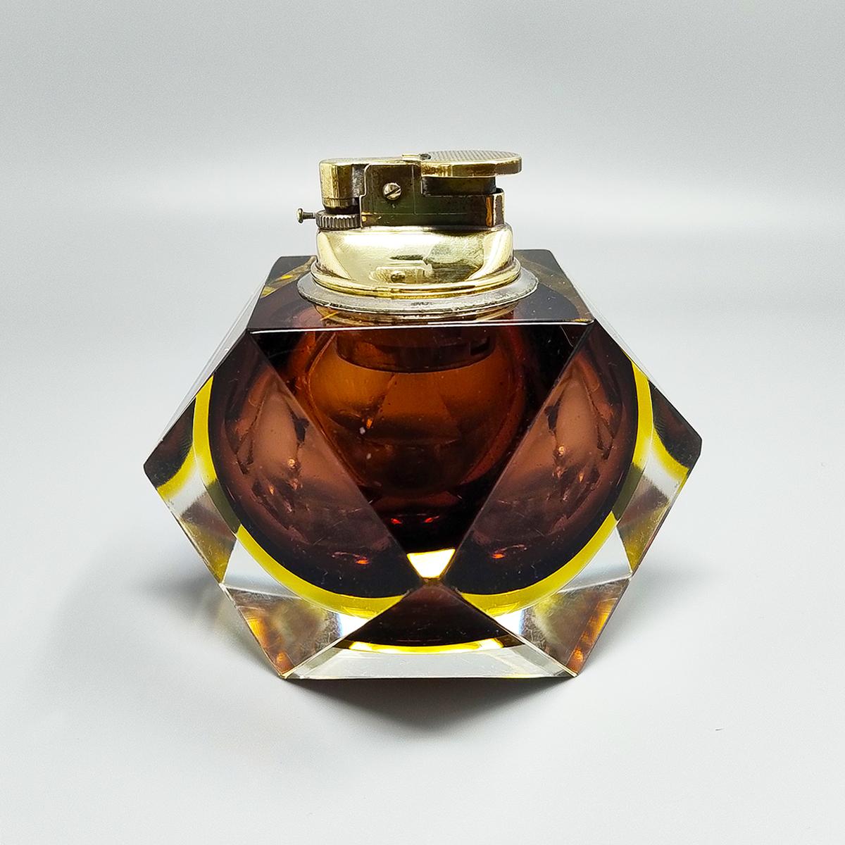 Mid-Century Modern 1960s Stunning Table Lighter in Murano Sommerso Glass By Flavio Poli for Seguso