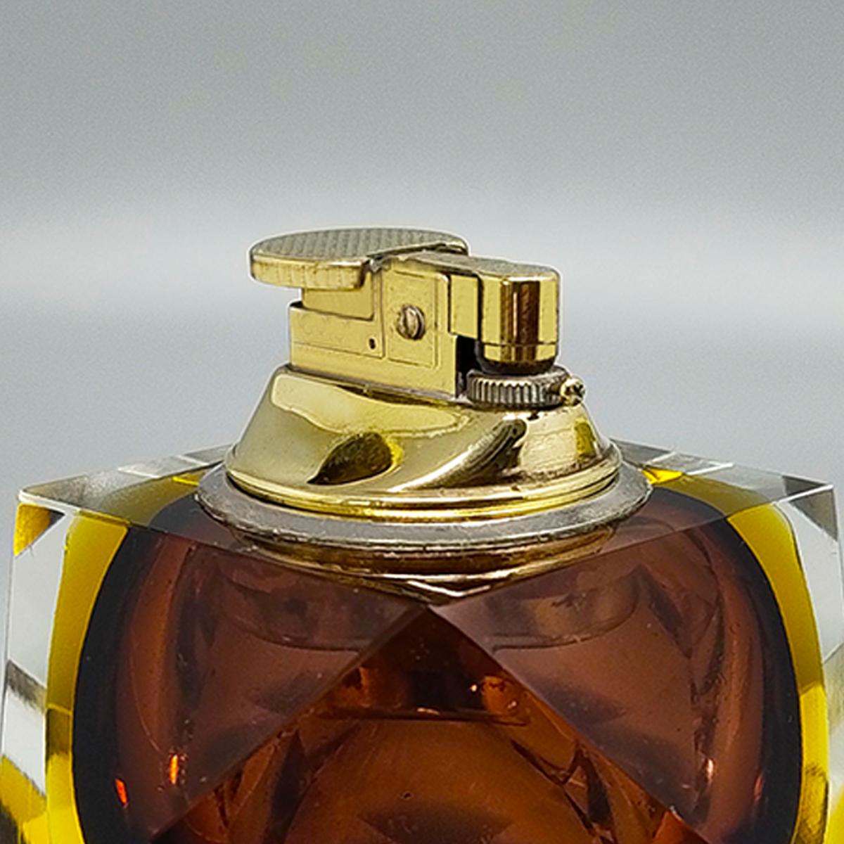 Mid-20th Century 1960s Stunning Table Lighter in Murano Sommerso Glass By Flavio Poli for Seguso