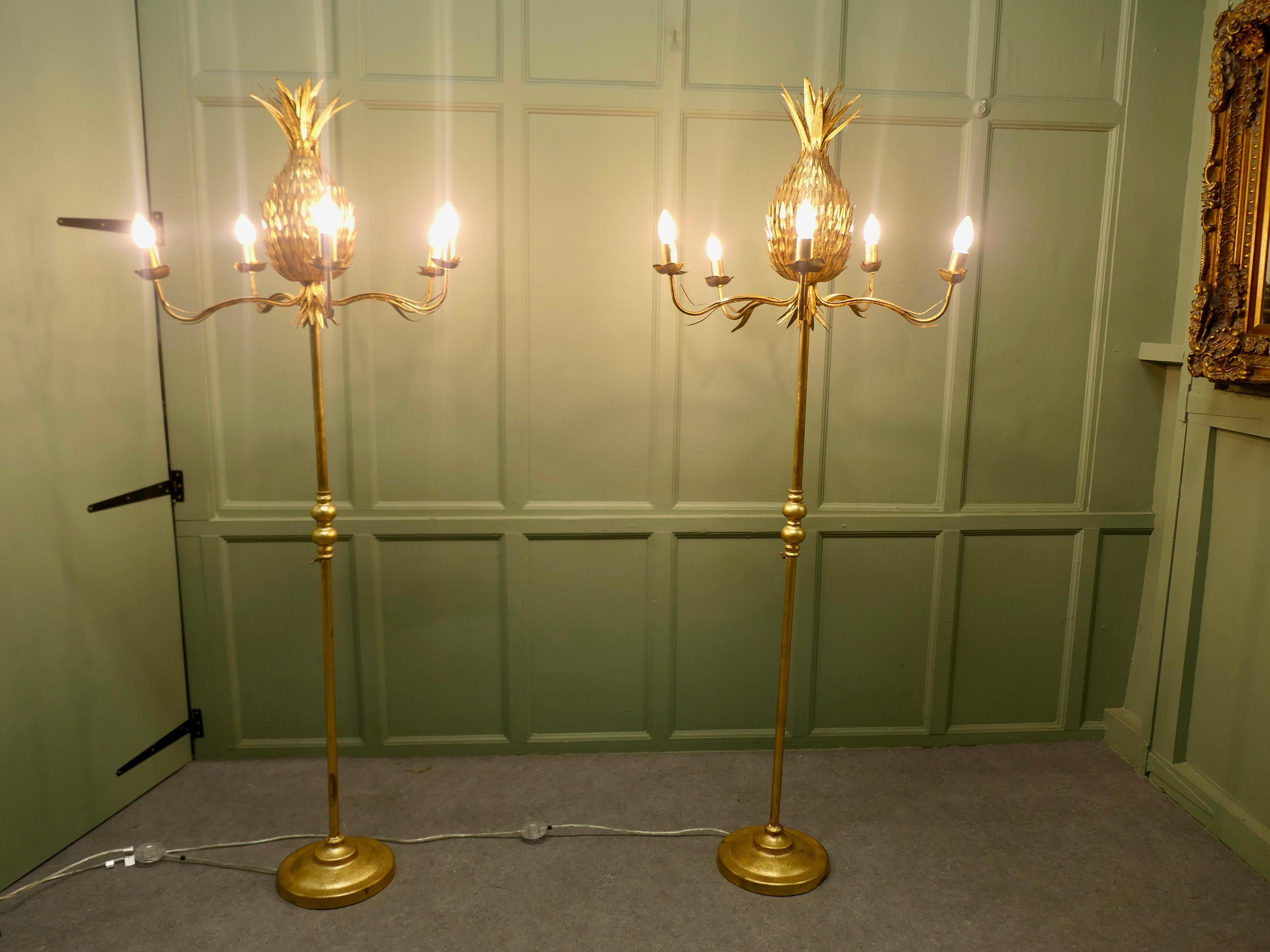 Lámpara de pie de árbol estilo años 60 Una mirada nostálgica a los años 60 Estaño en venta