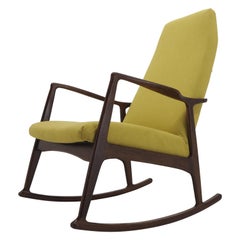 1960s Stylish Beech Rocking Chair, Czechoslovakia