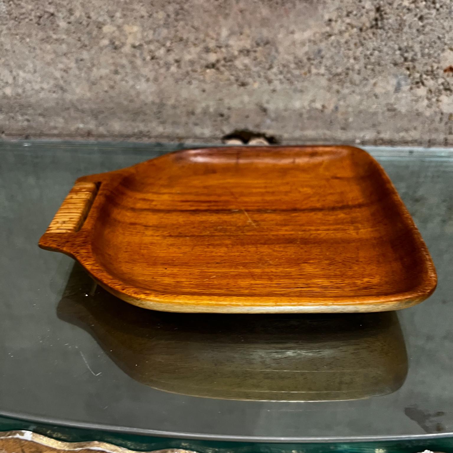 1960s Stylish Modern Teakwood Serving Tray with Cane Wrapped Handle For Sale 1
