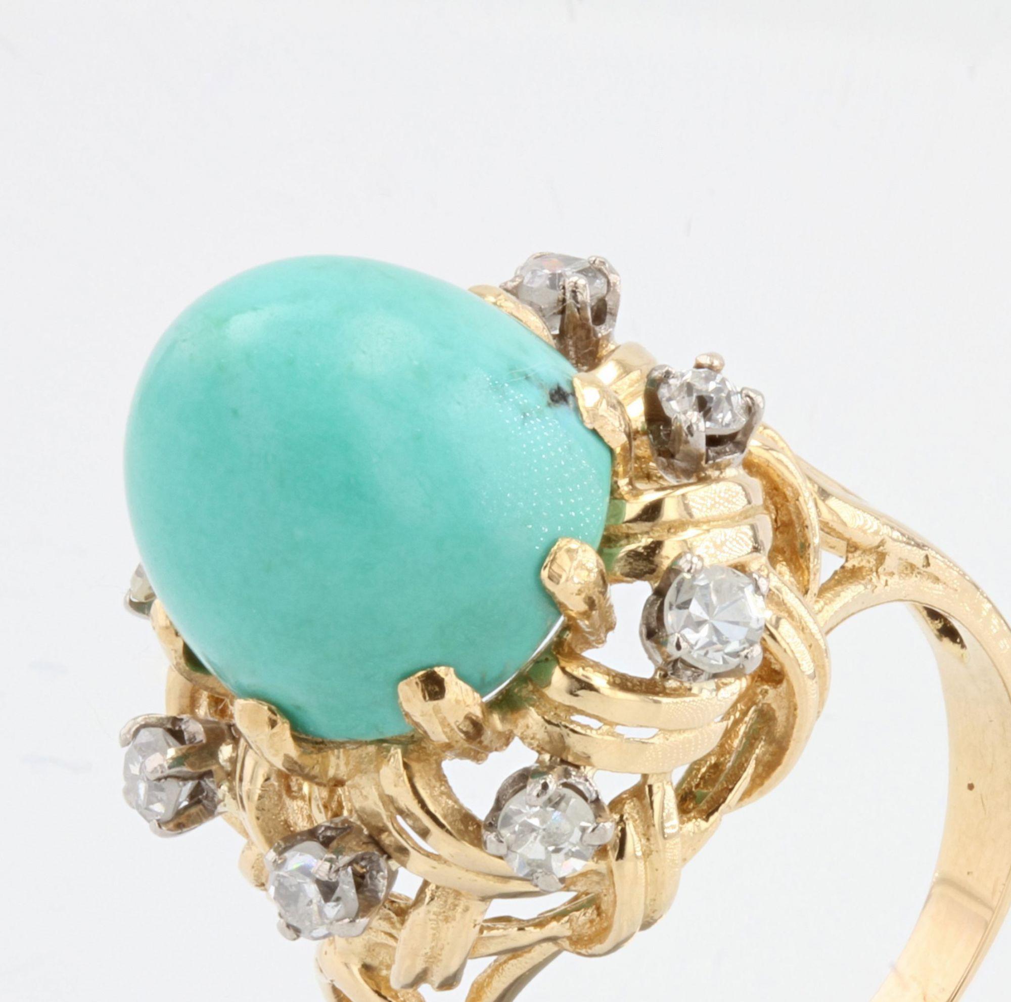 1960s Sugarloaf Turquoise Diamonds 18 Karat Yellow Gold Ring For Sale 8