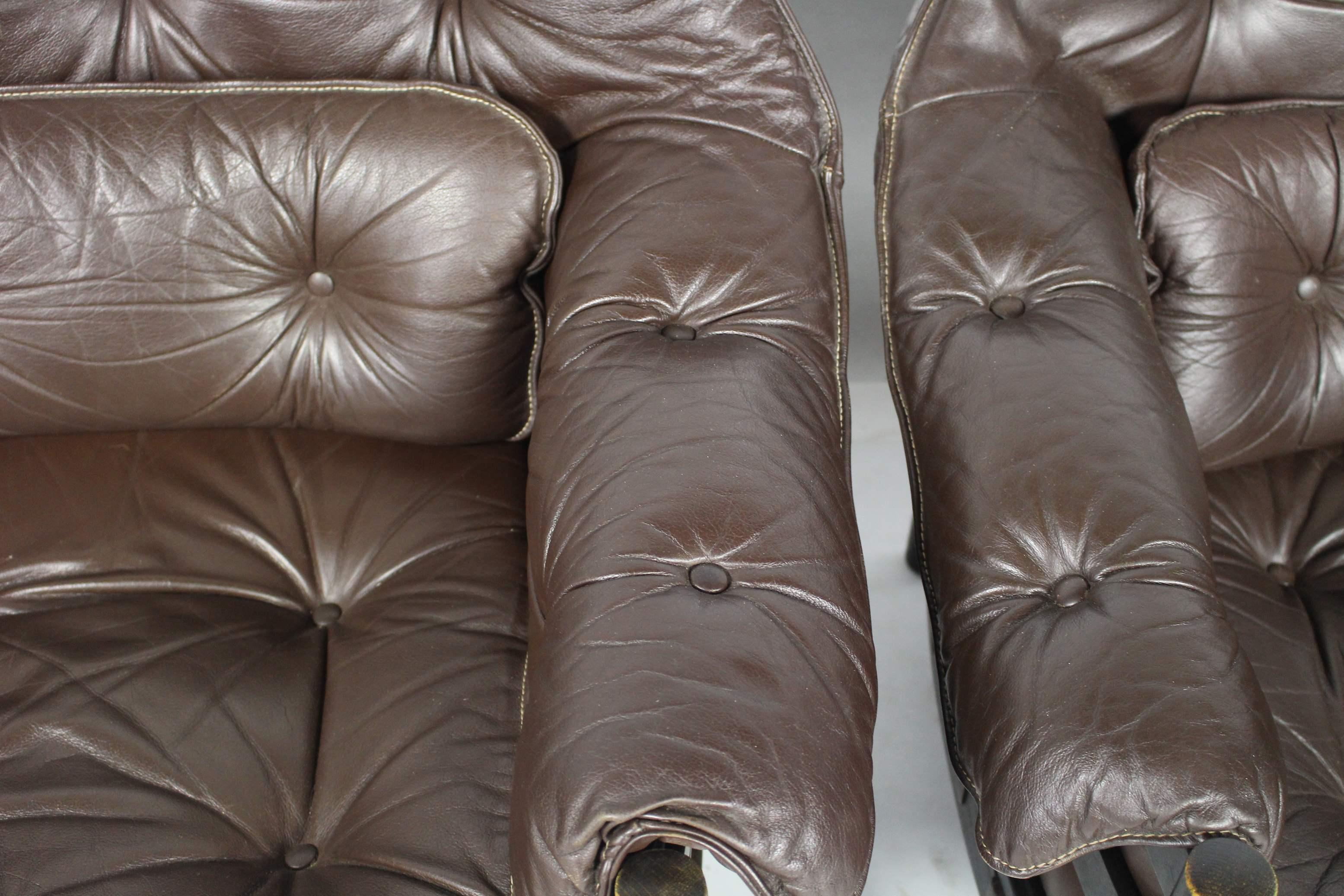 1960s Sven Ellekaer Brown Leather Chairs For Coja  In Good Condition For Sale In ŚWINOUJŚCIE, 32