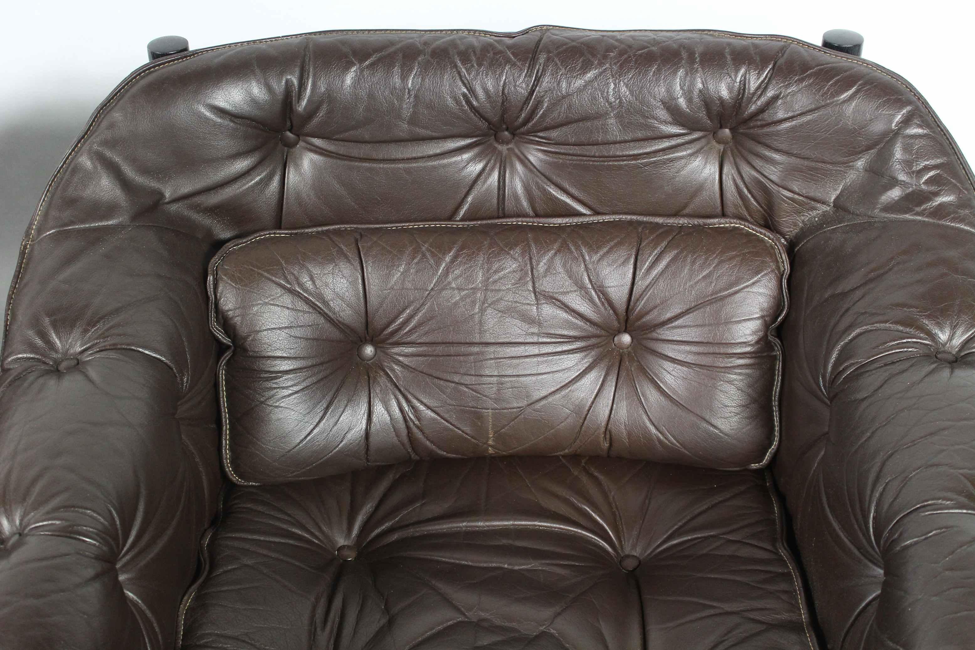 1960s Sven Ellekaer Brown Leather Chairs For Coja  For Sale 2