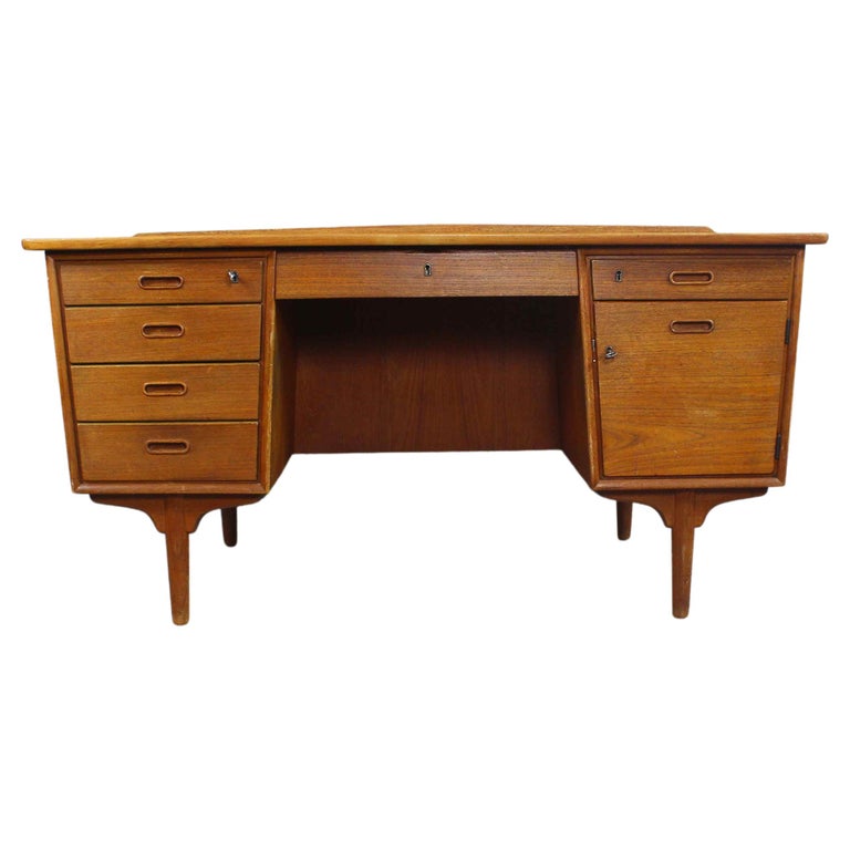 1960s Teak Desk by Svend Aage Madsen For Sale at 1stDibs