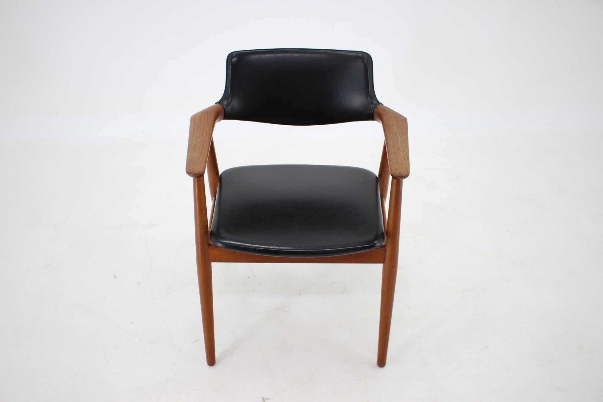 Mid-Century Modern 1960s Svend Åge Eriksen Teak Armchair for Glostrup, Denmark